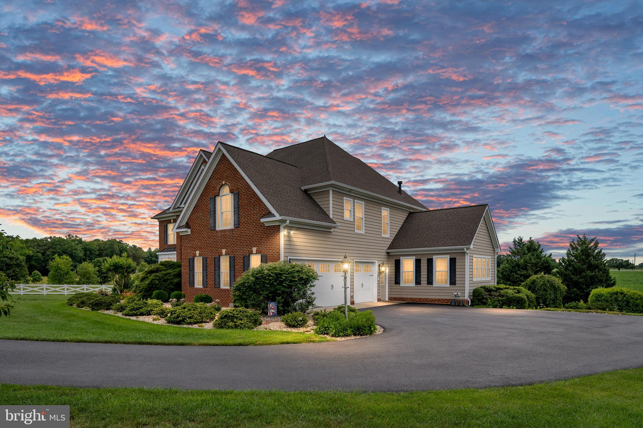 BLOOMSBURY FARM ESTATES - Residential