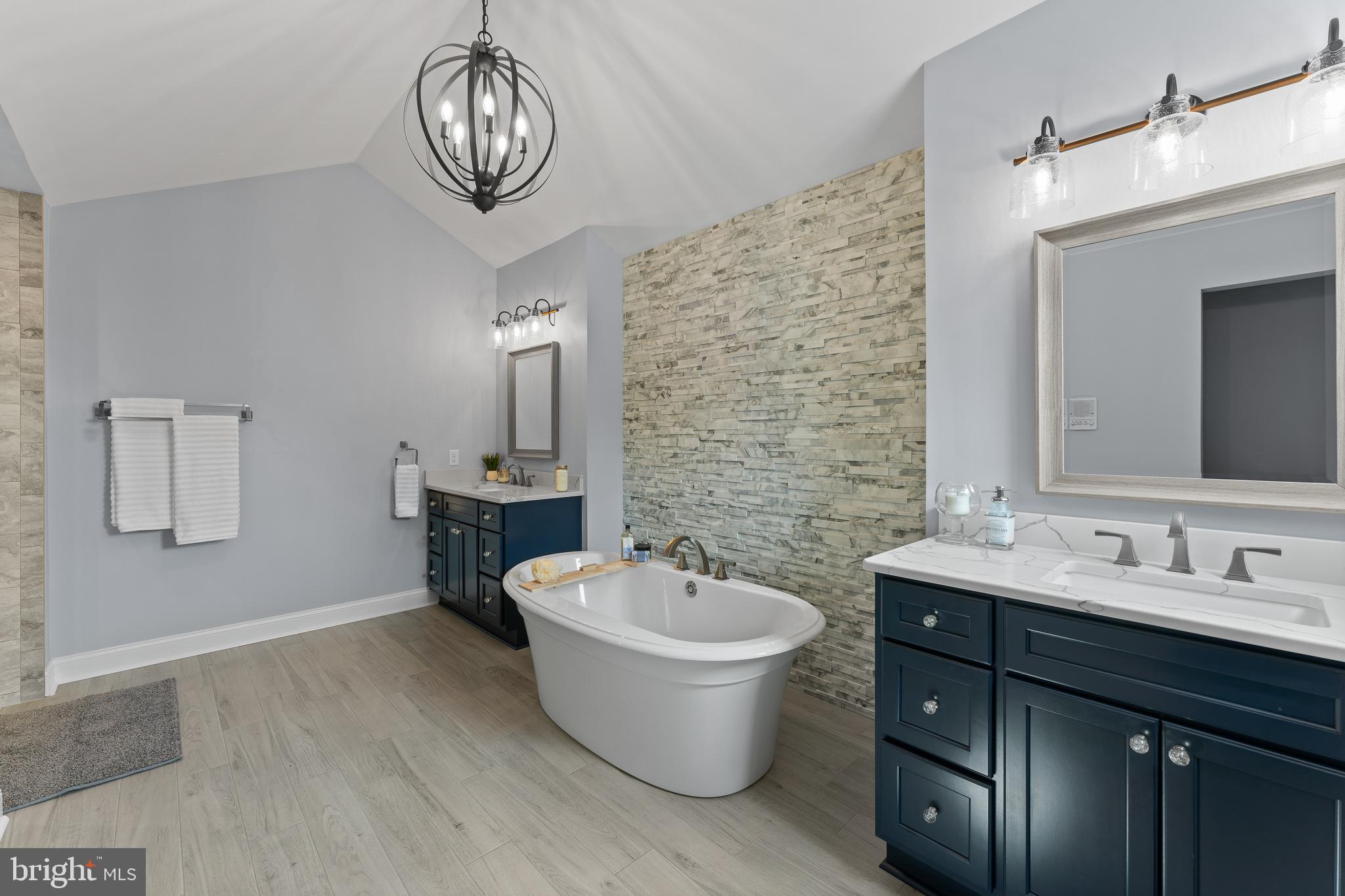 CLOCKTOWER WOODS - Residential