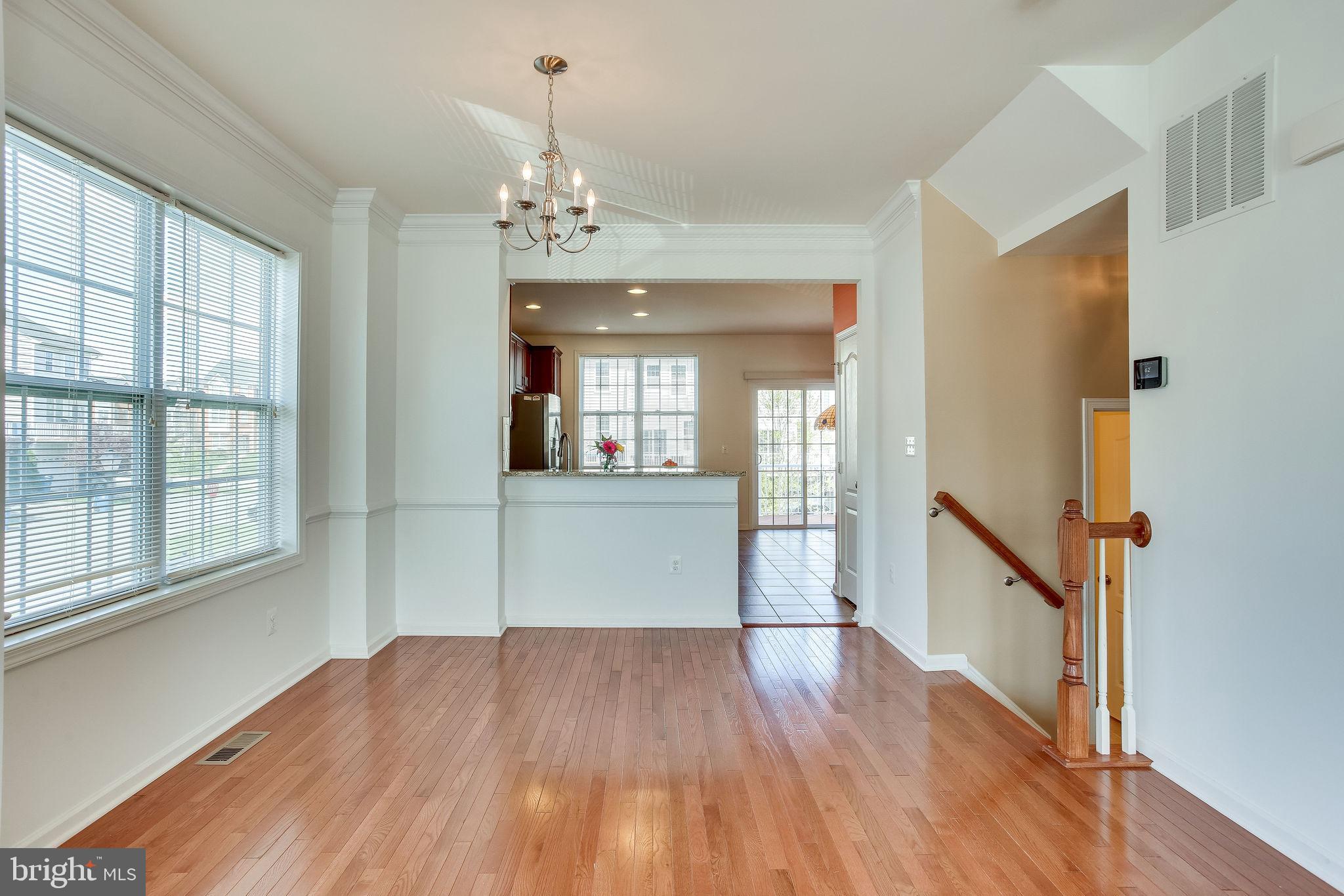 LOUDOUN VALLEY ESTATES 2 - Residential Lease