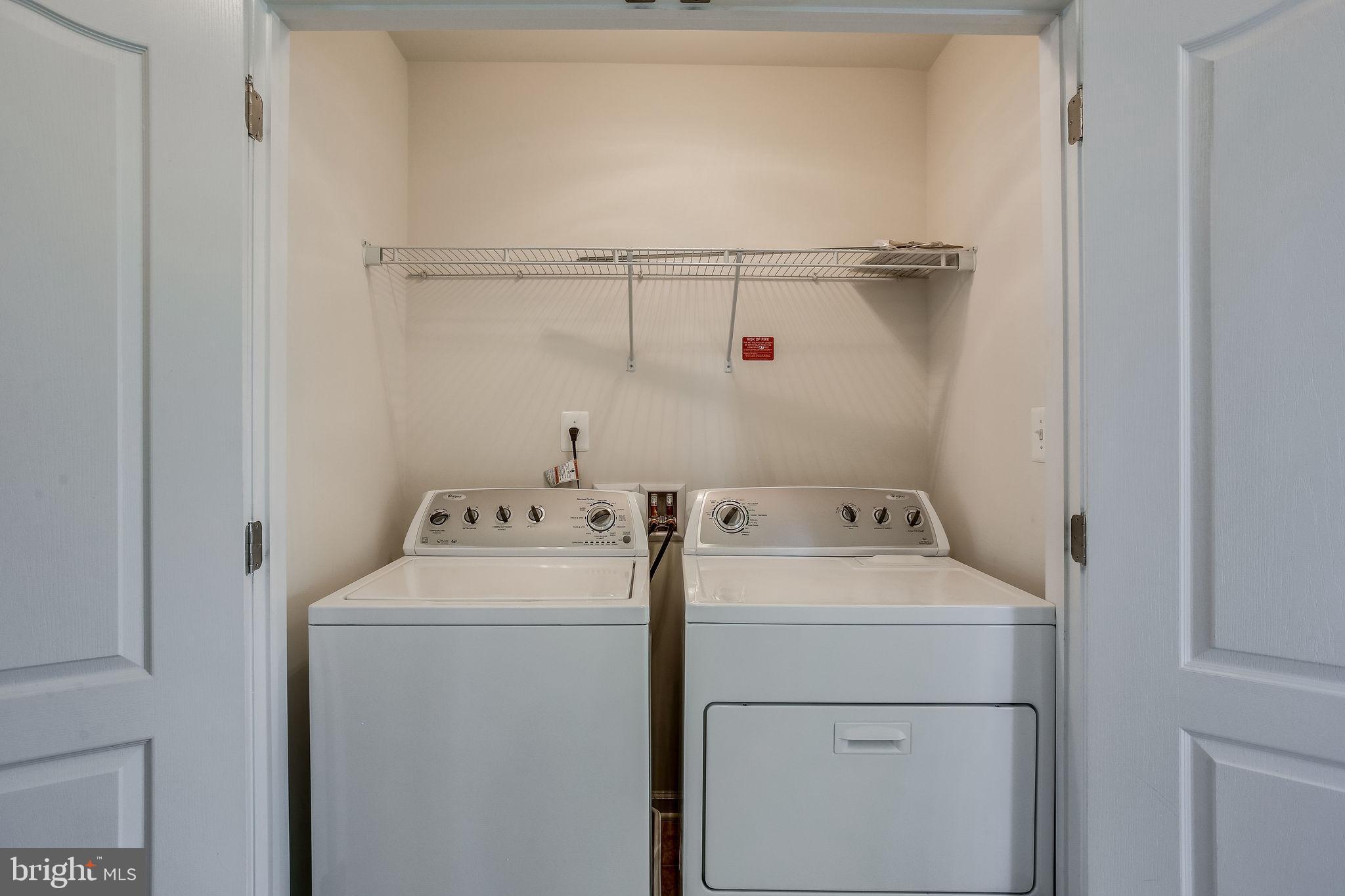 LOUDOUN VALLEY ESTATES 2 - Residential Lease