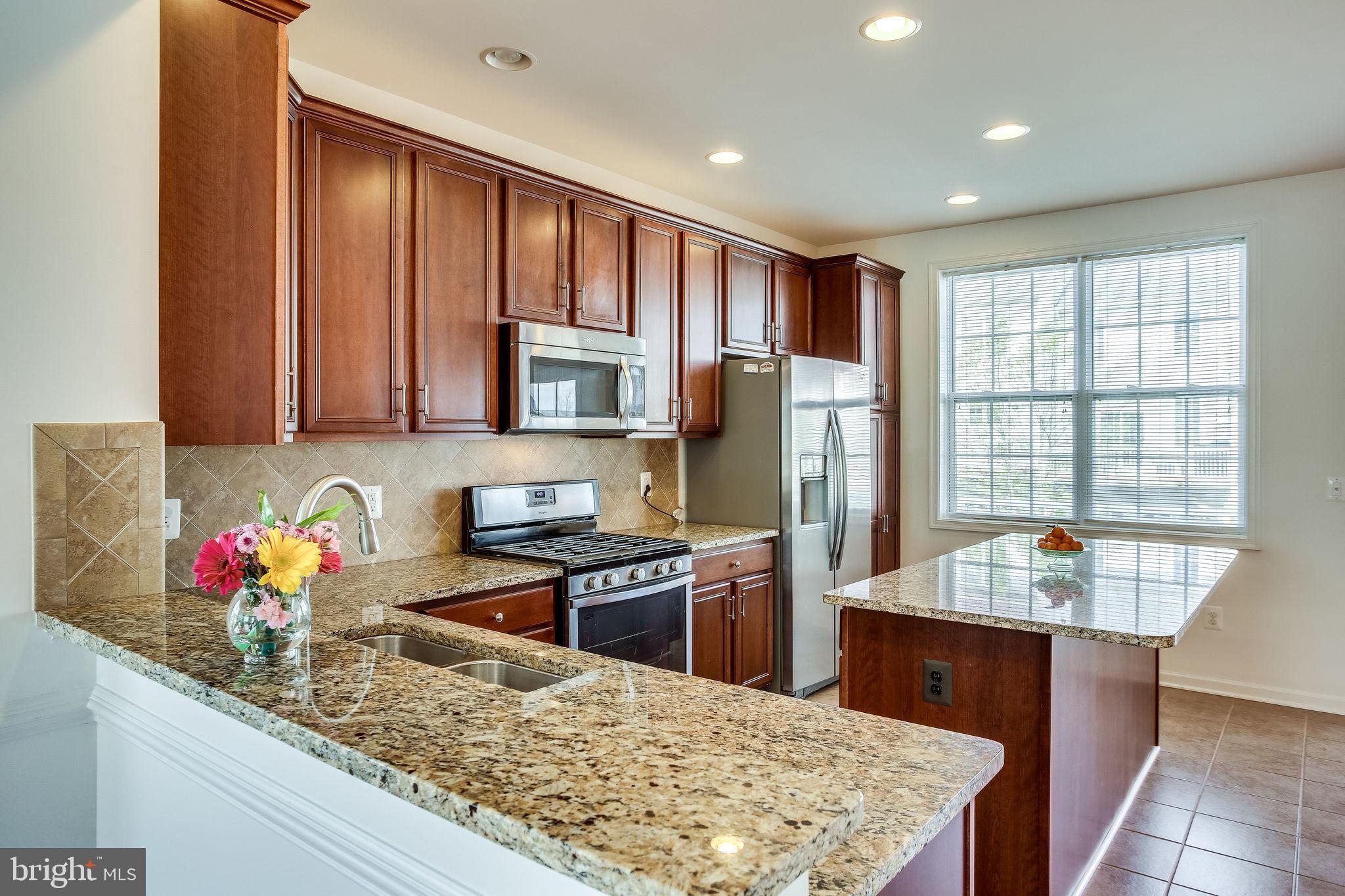 LOUDOUN VALLEY ESTATES 2 - Residential Lease