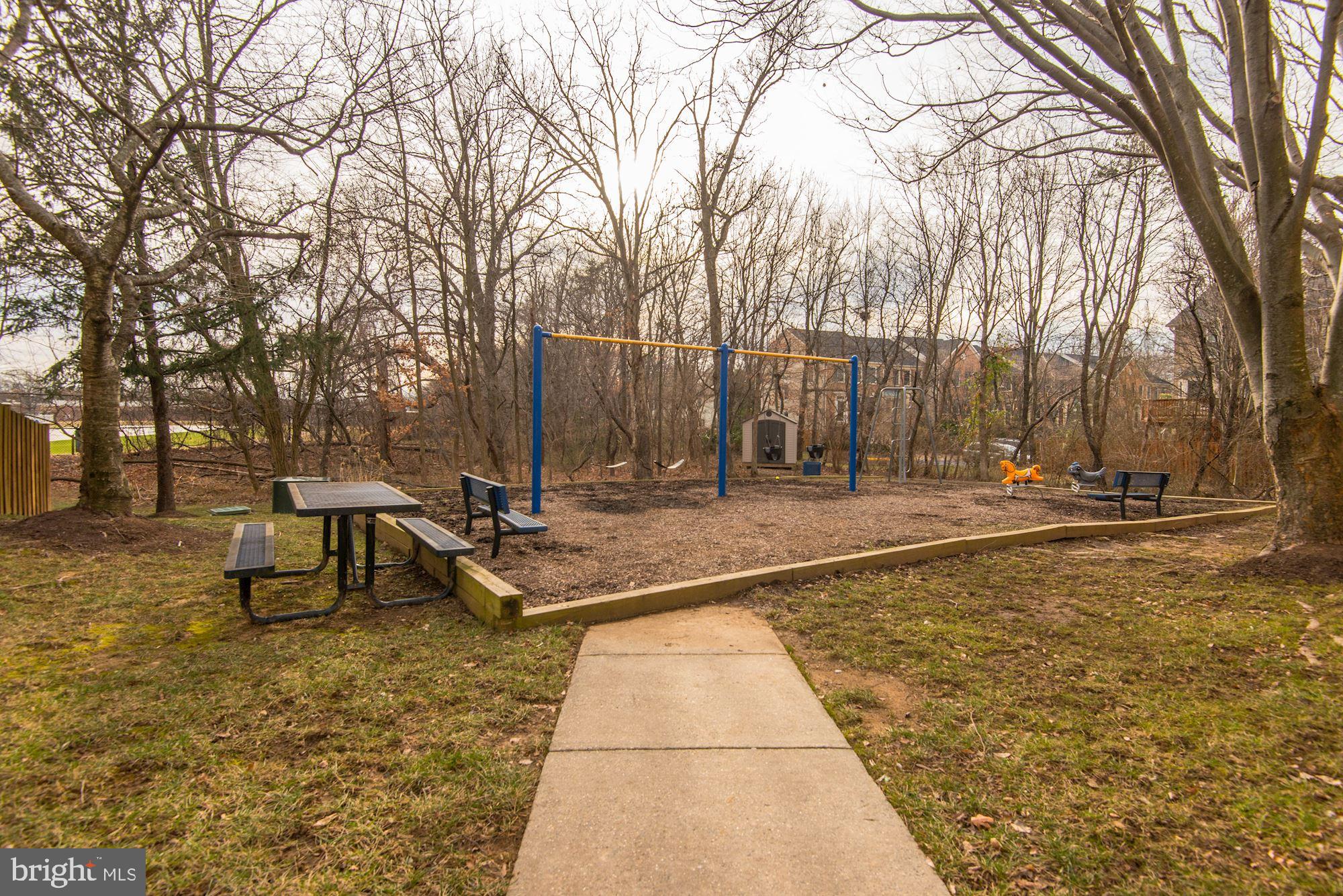 HAHN PROPERTY - Residential Lease