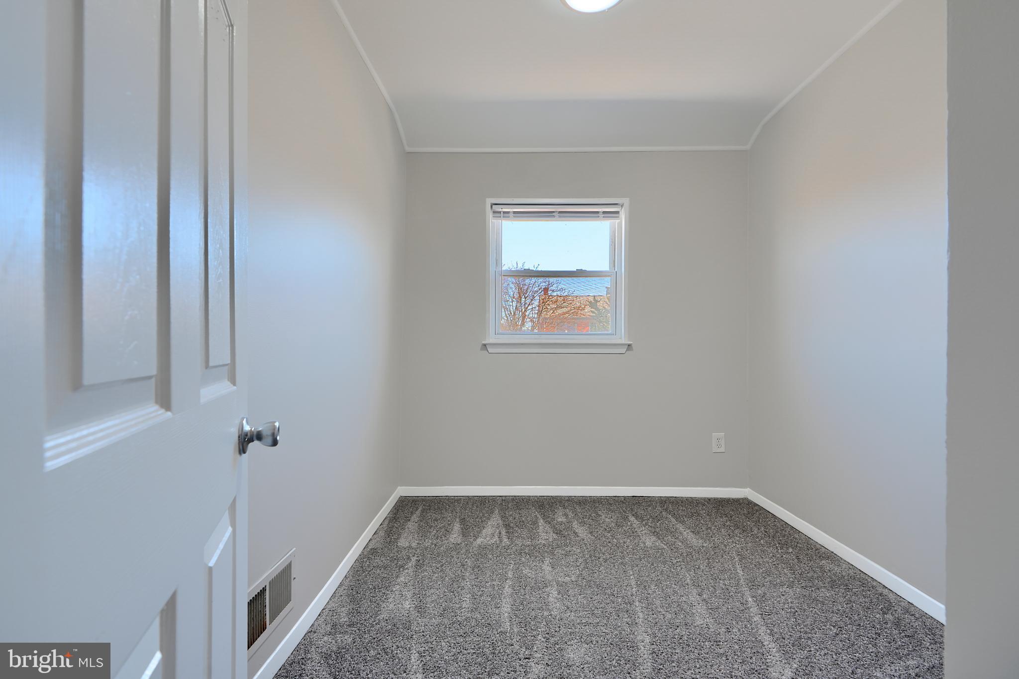 COUNTRY RIDGE - Residential