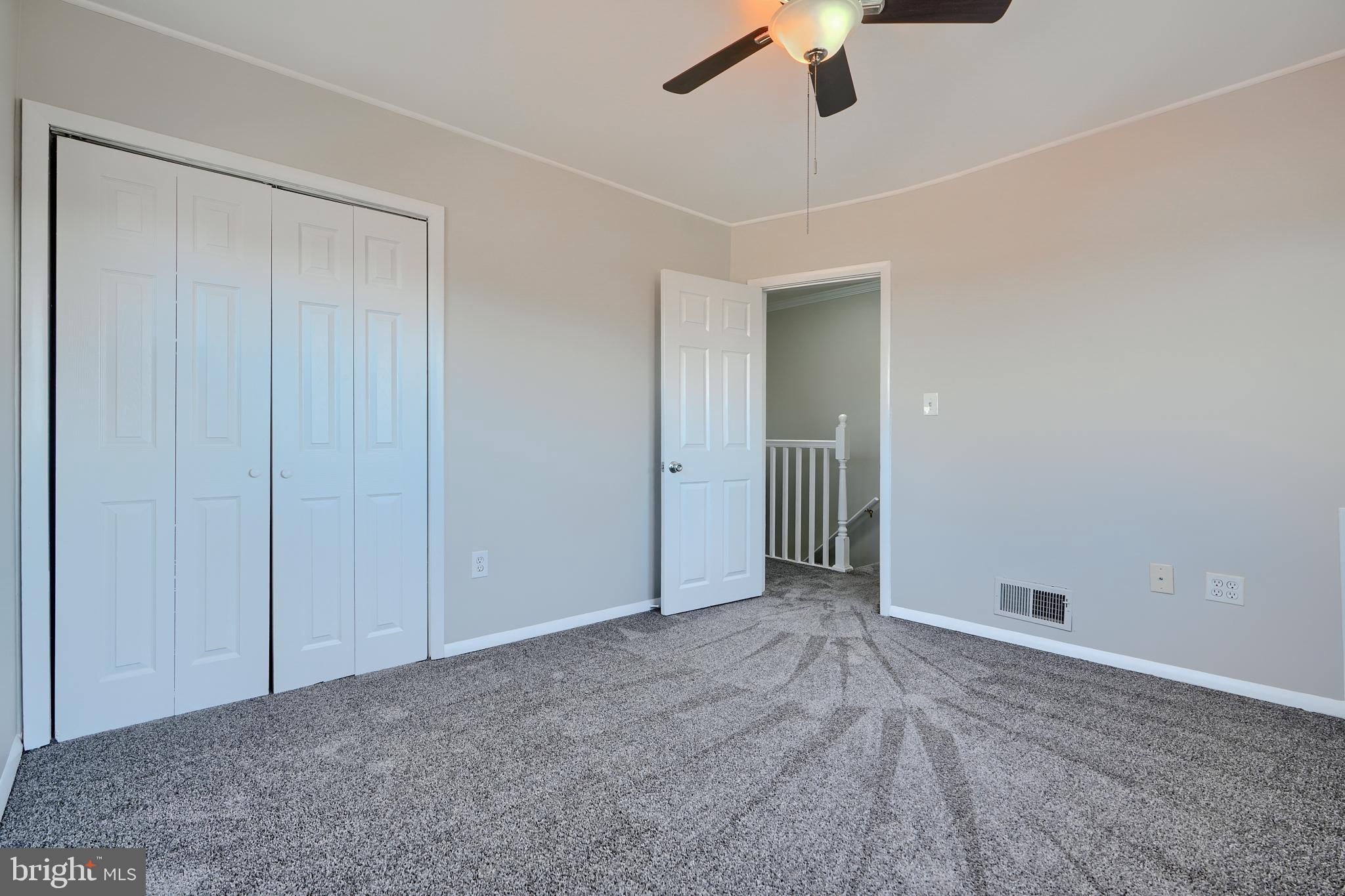 COUNTRY RIDGE - Residential