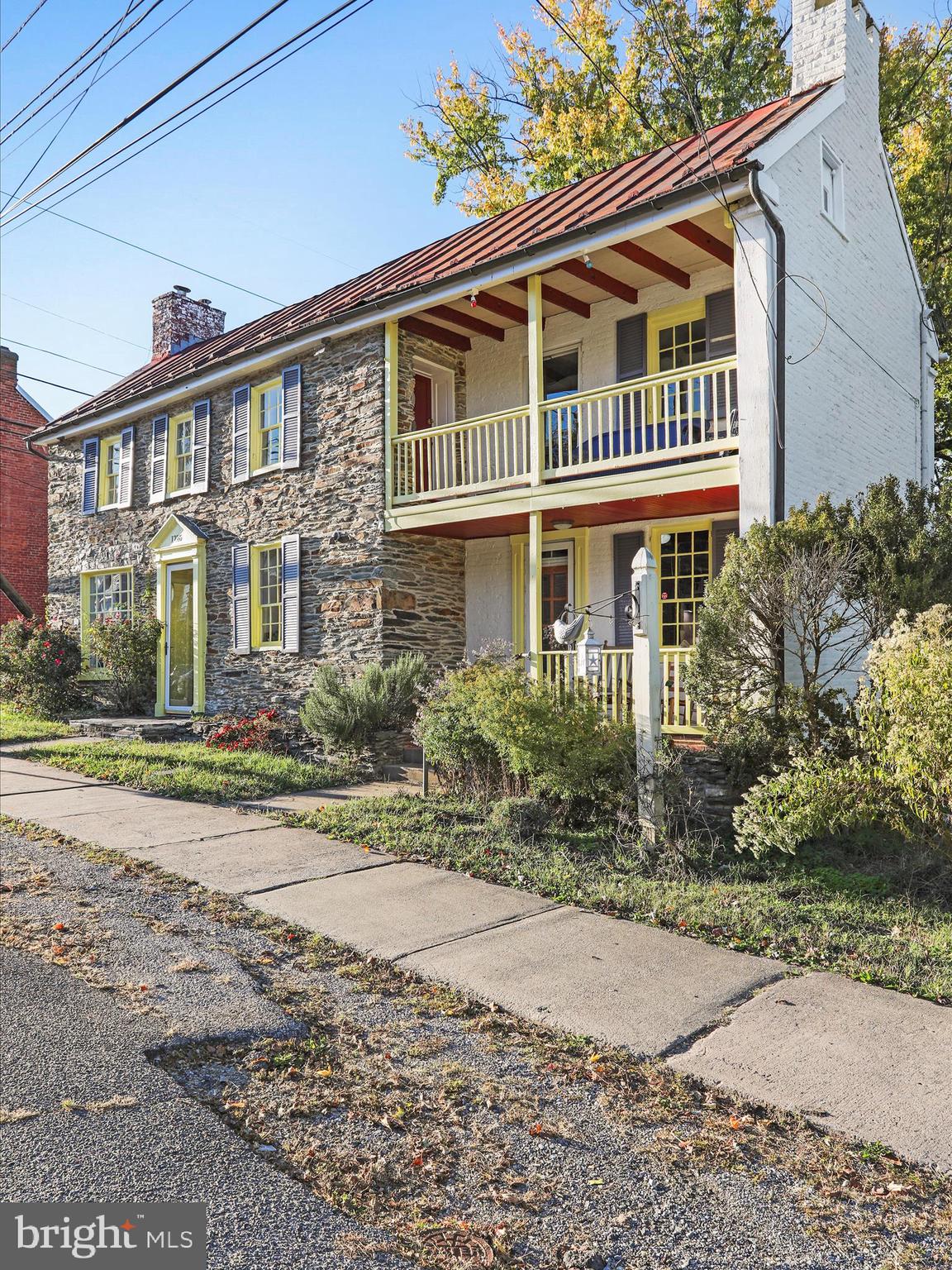 BOLIVAR VILLAGE - Residential