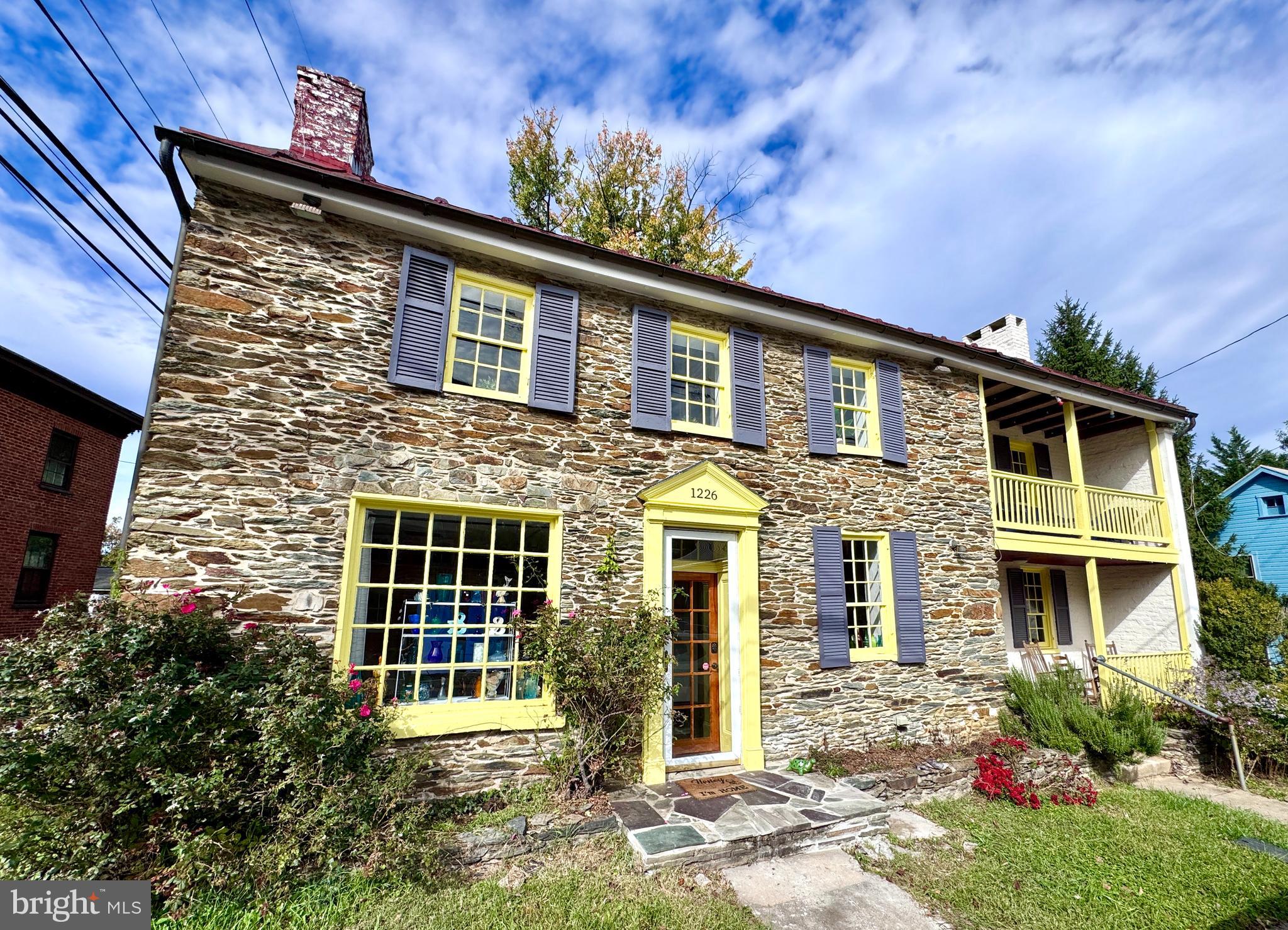 BOLIVAR VILLAGE - Residential