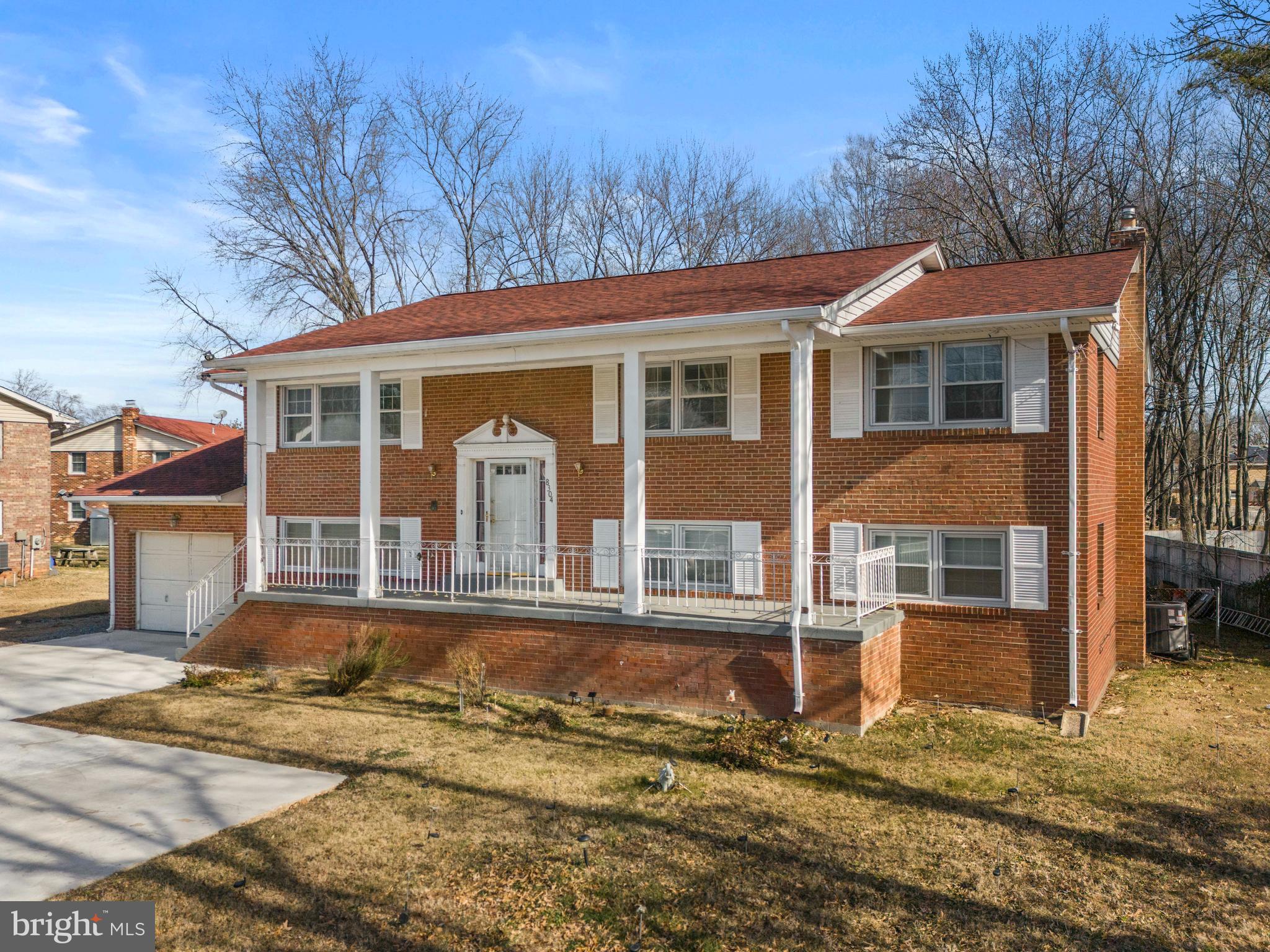 OAKLAWN - Residential