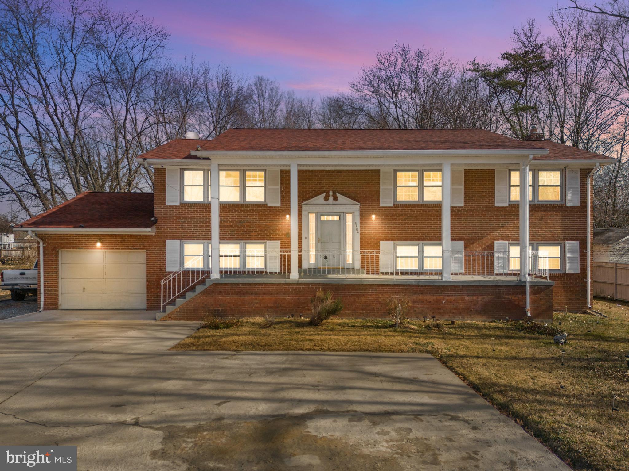 OAKLAWN - Residential
