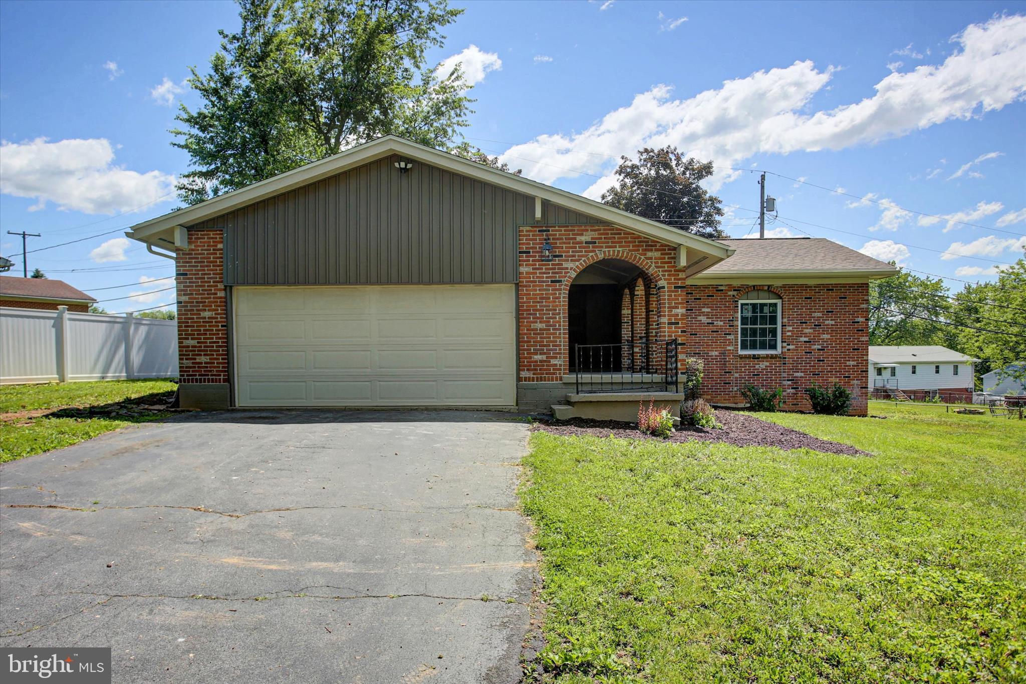 GUILFORD - Residential