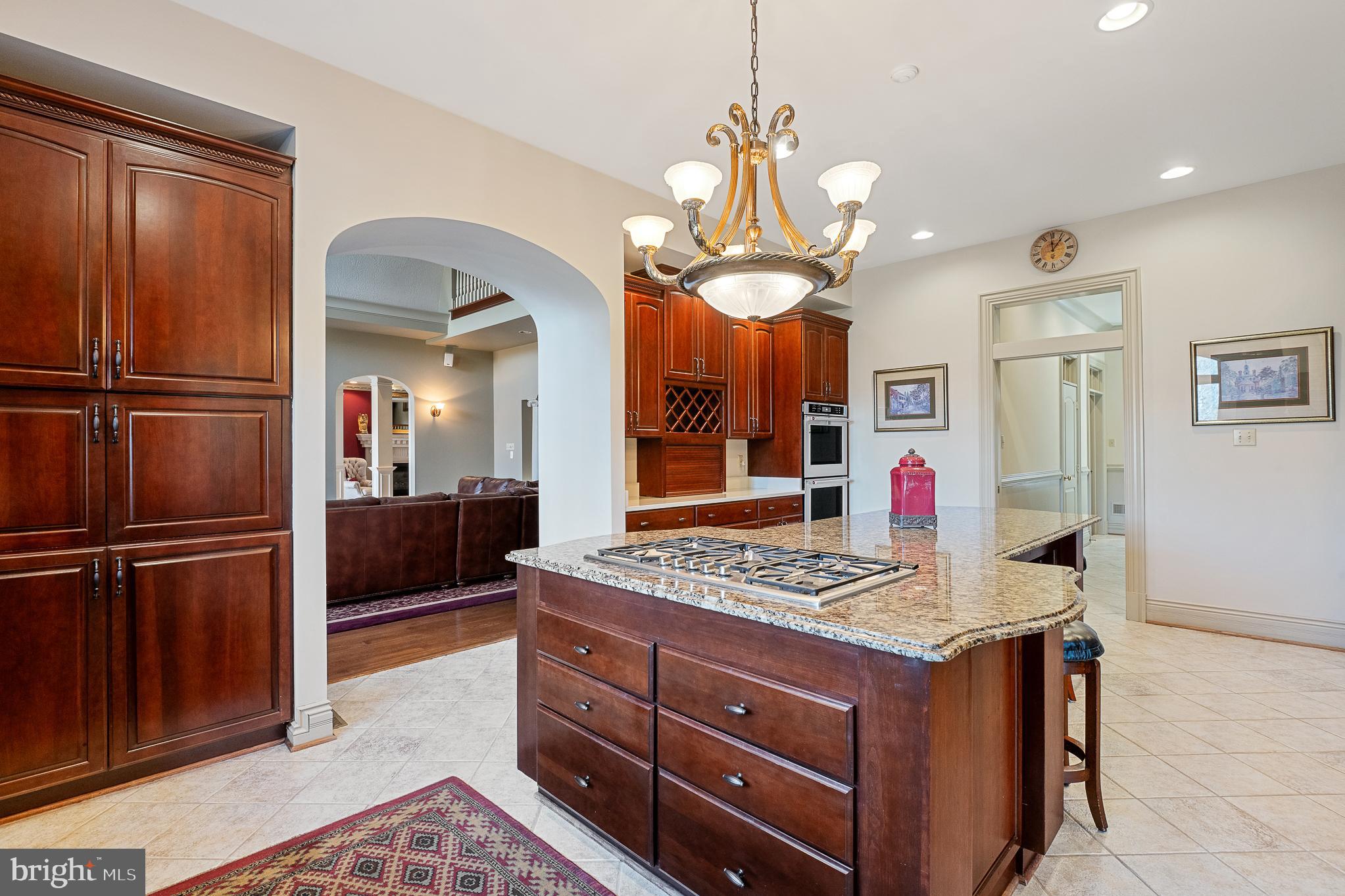 RIDGEWOOD - Residential