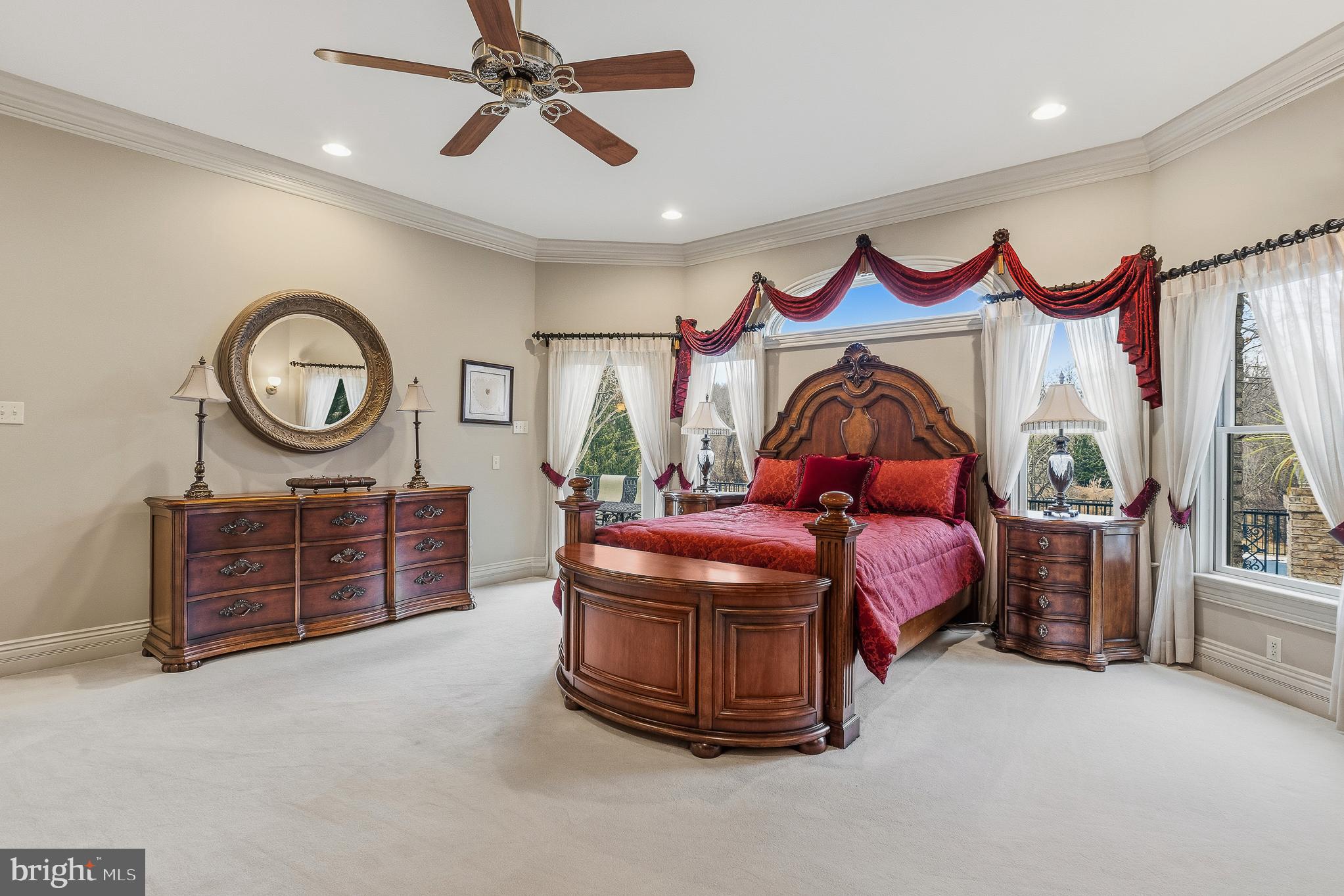 RIDGEWOOD - Residential