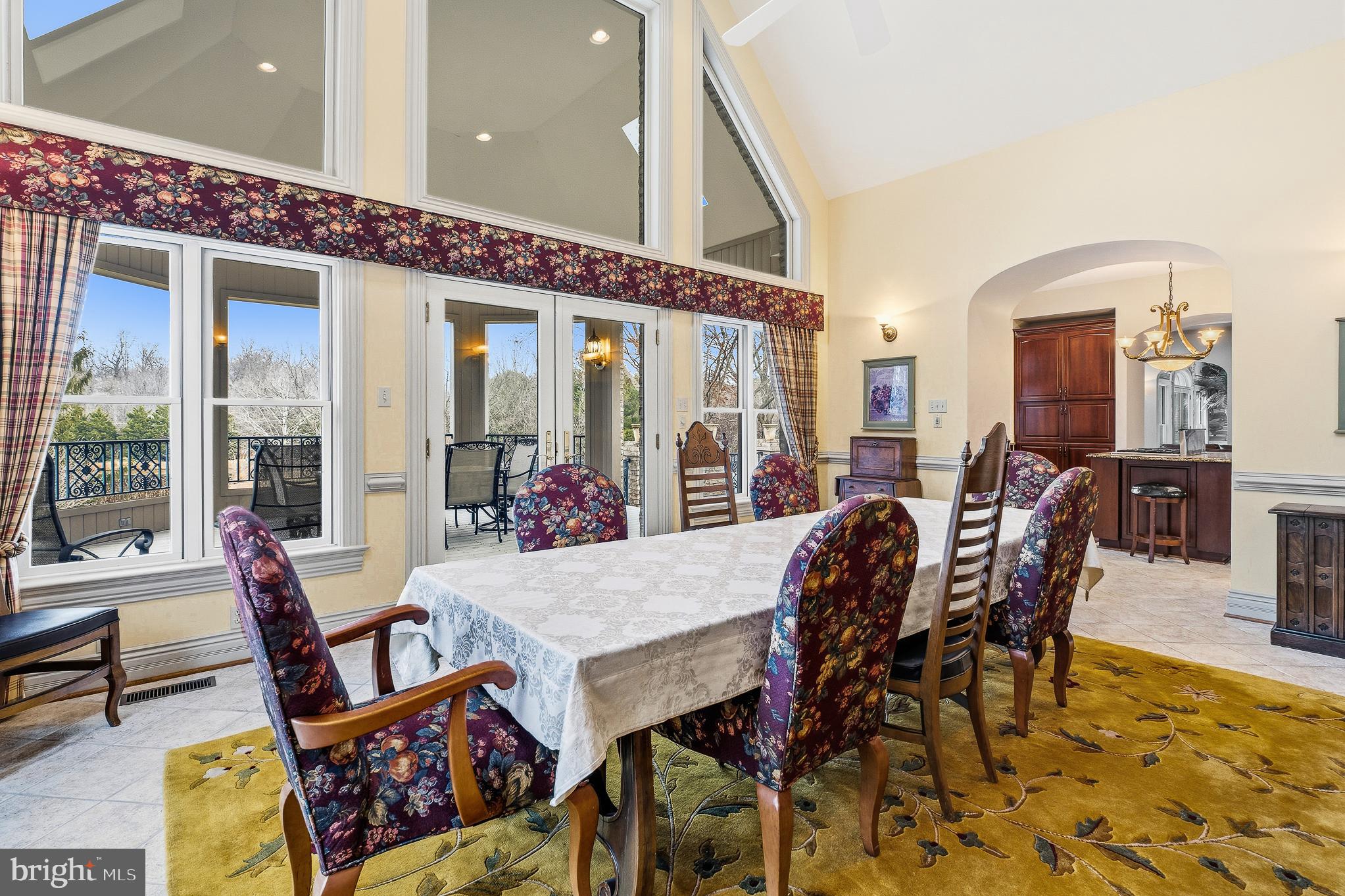 RIDGEWOOD - Residential
