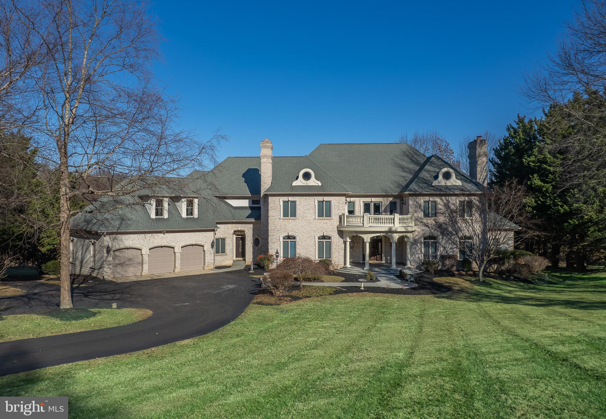 RIDGEWOOD - Residential
