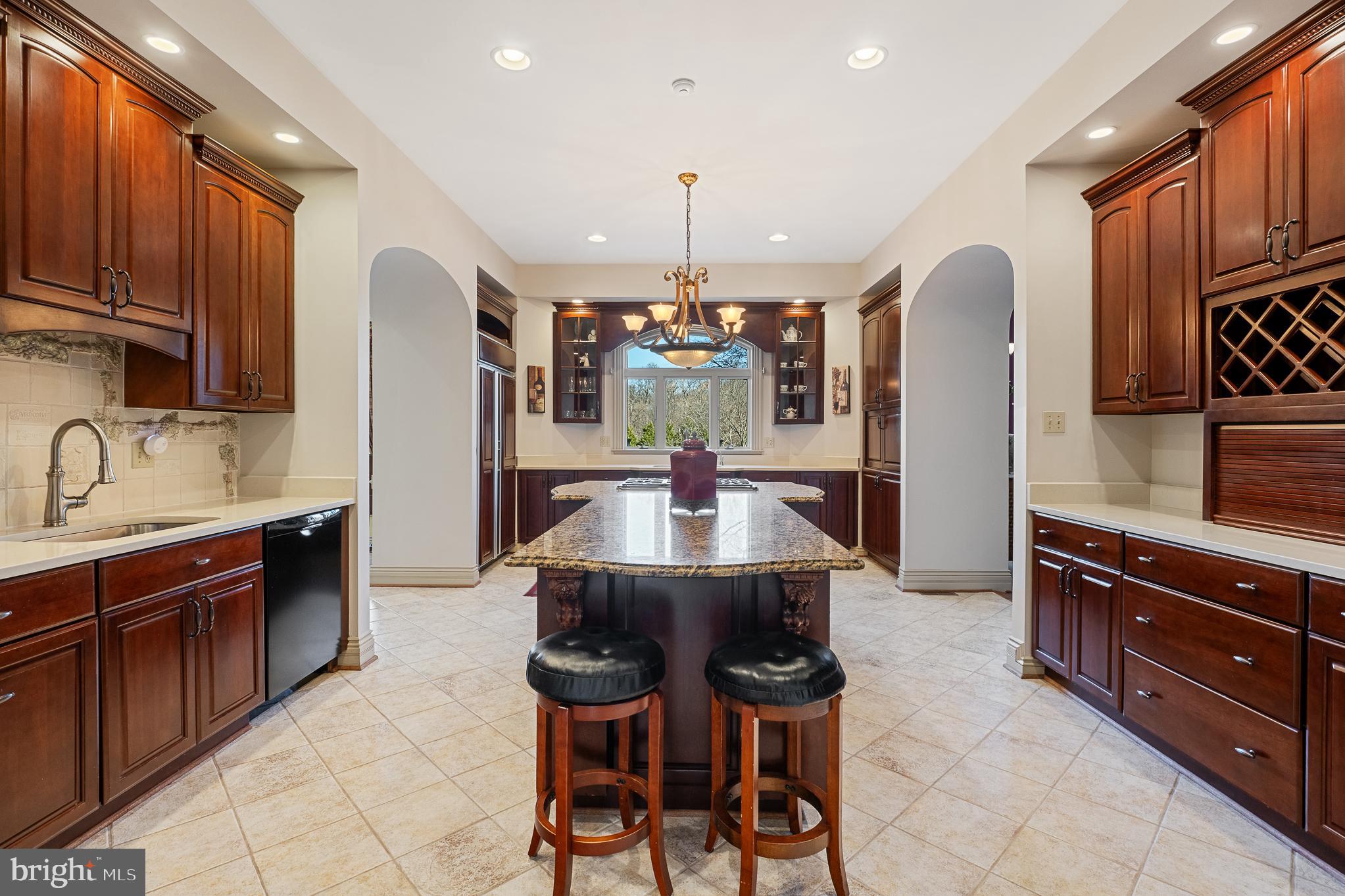 RIDGEWOOD - Residential