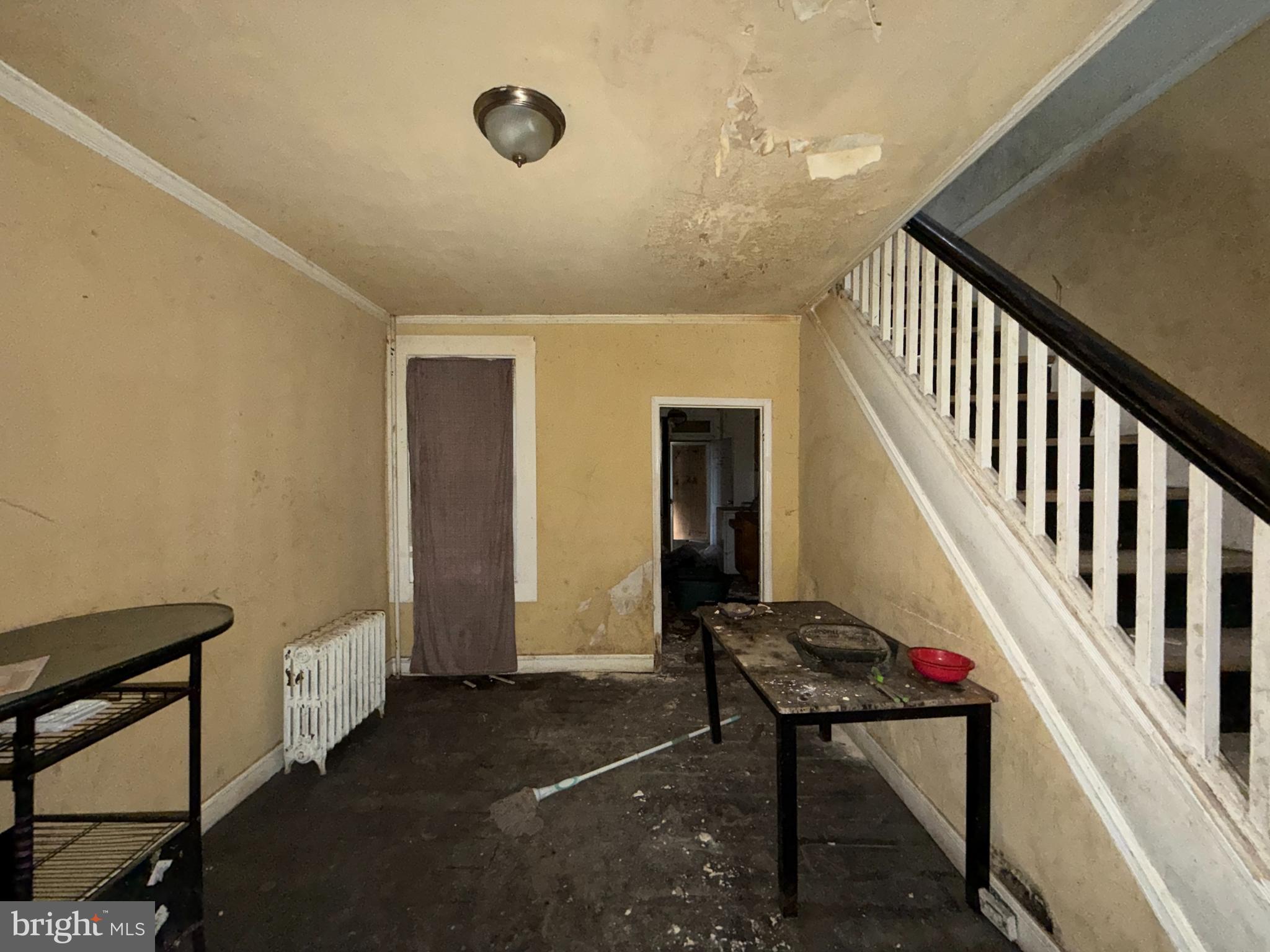 SANDTOWN-WINCHESTER - Residential