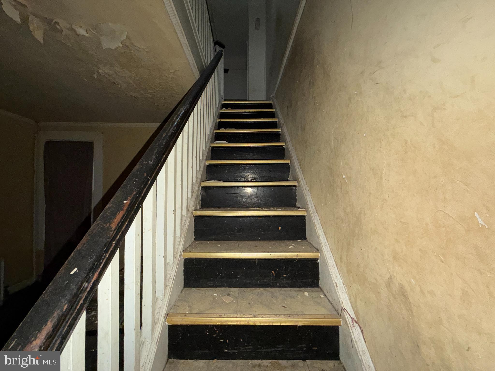 SANDTOWN-WINCHESTER - Residential