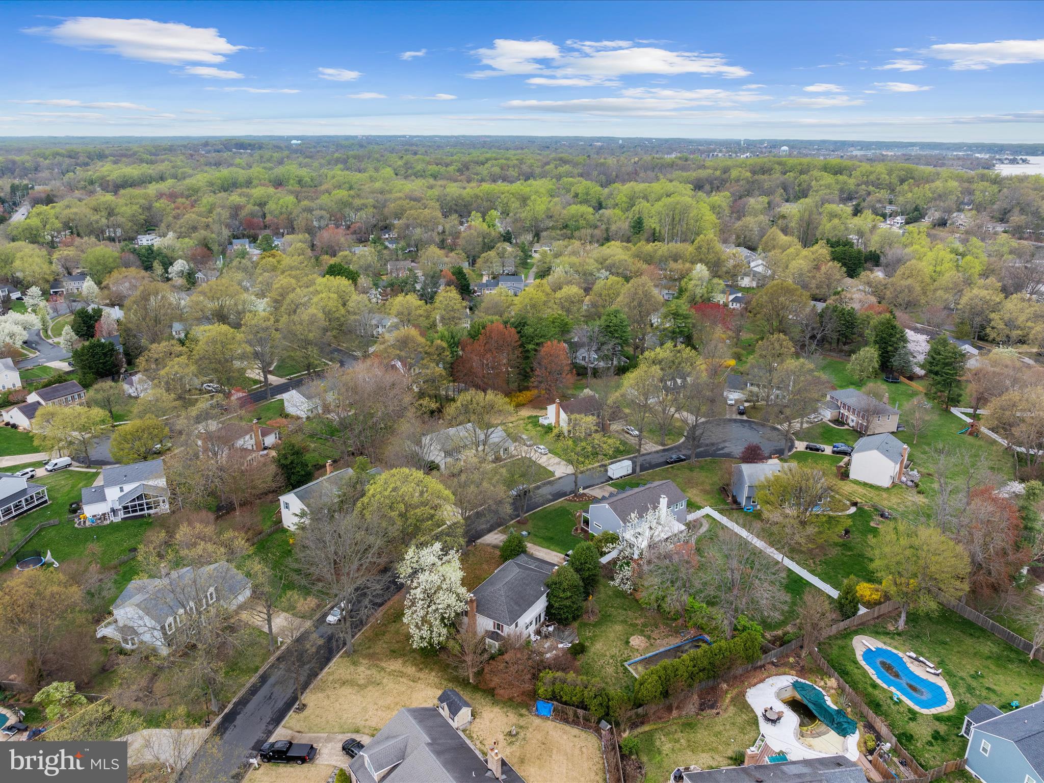 ANNAPOLIS COVE - Residential