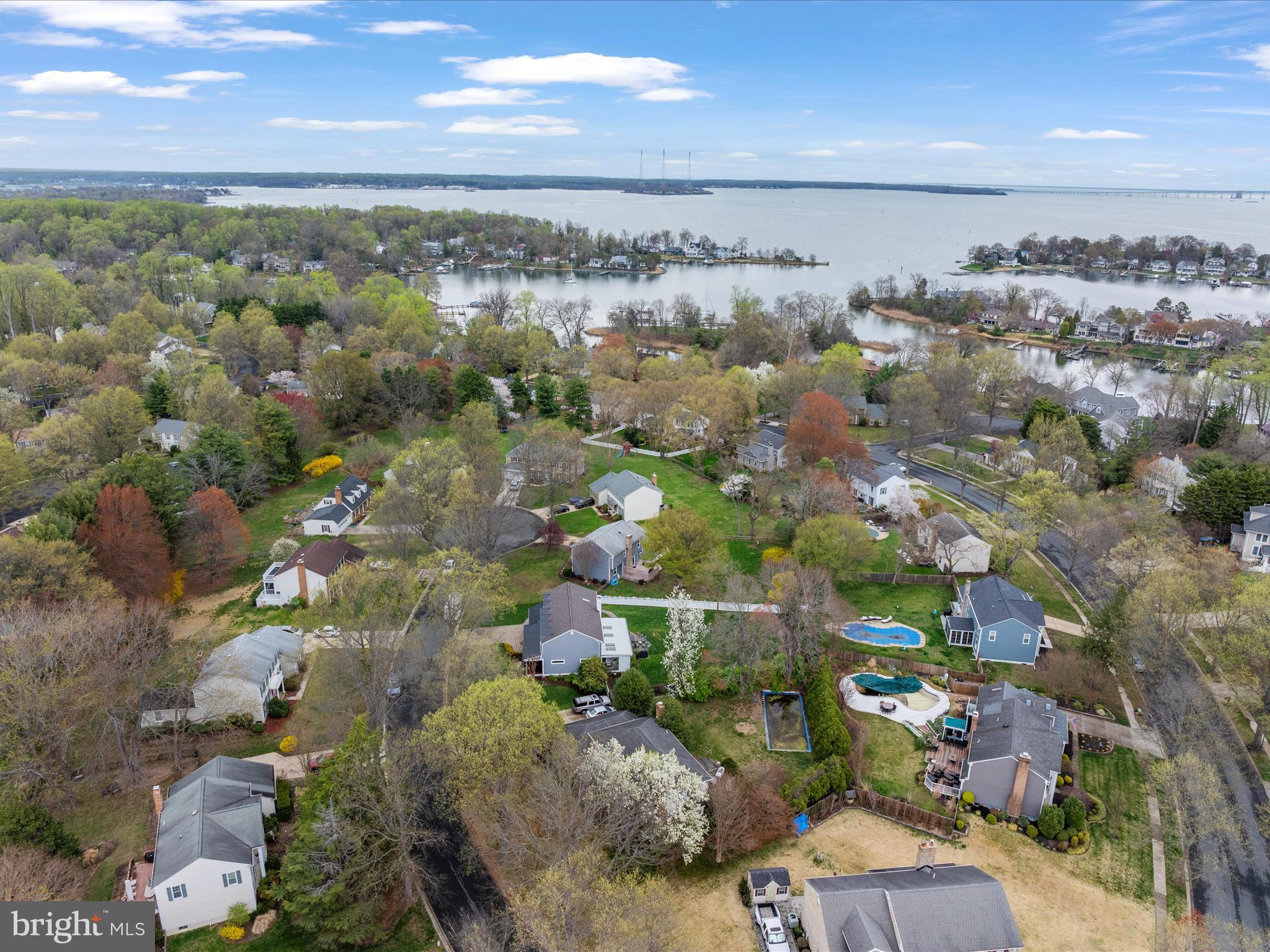 ANNAPOLIS COVE - Residential