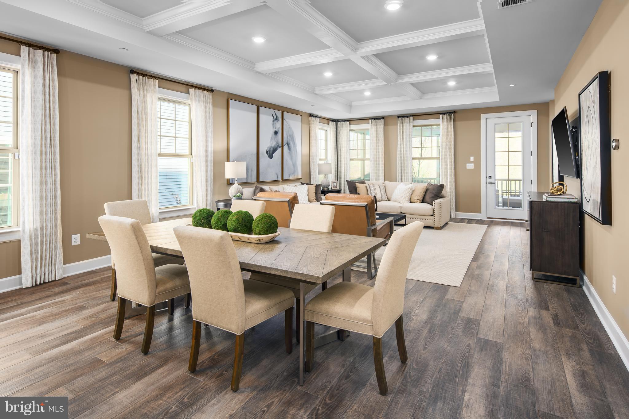 TWO RIVERS - Residential
