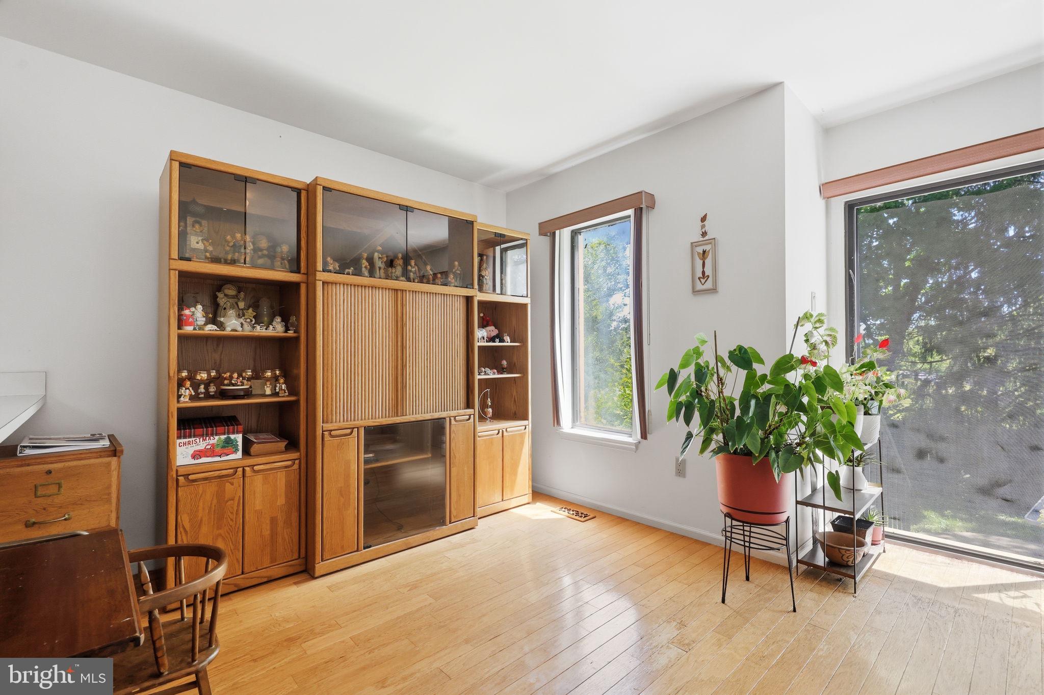 RAINTREE - Residential