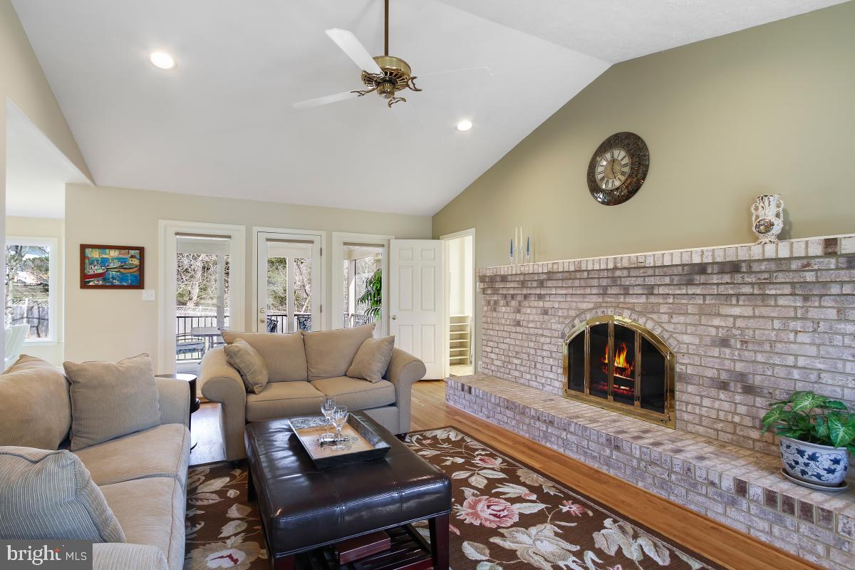 LAKE NORMANDY ESTATES - Residential
