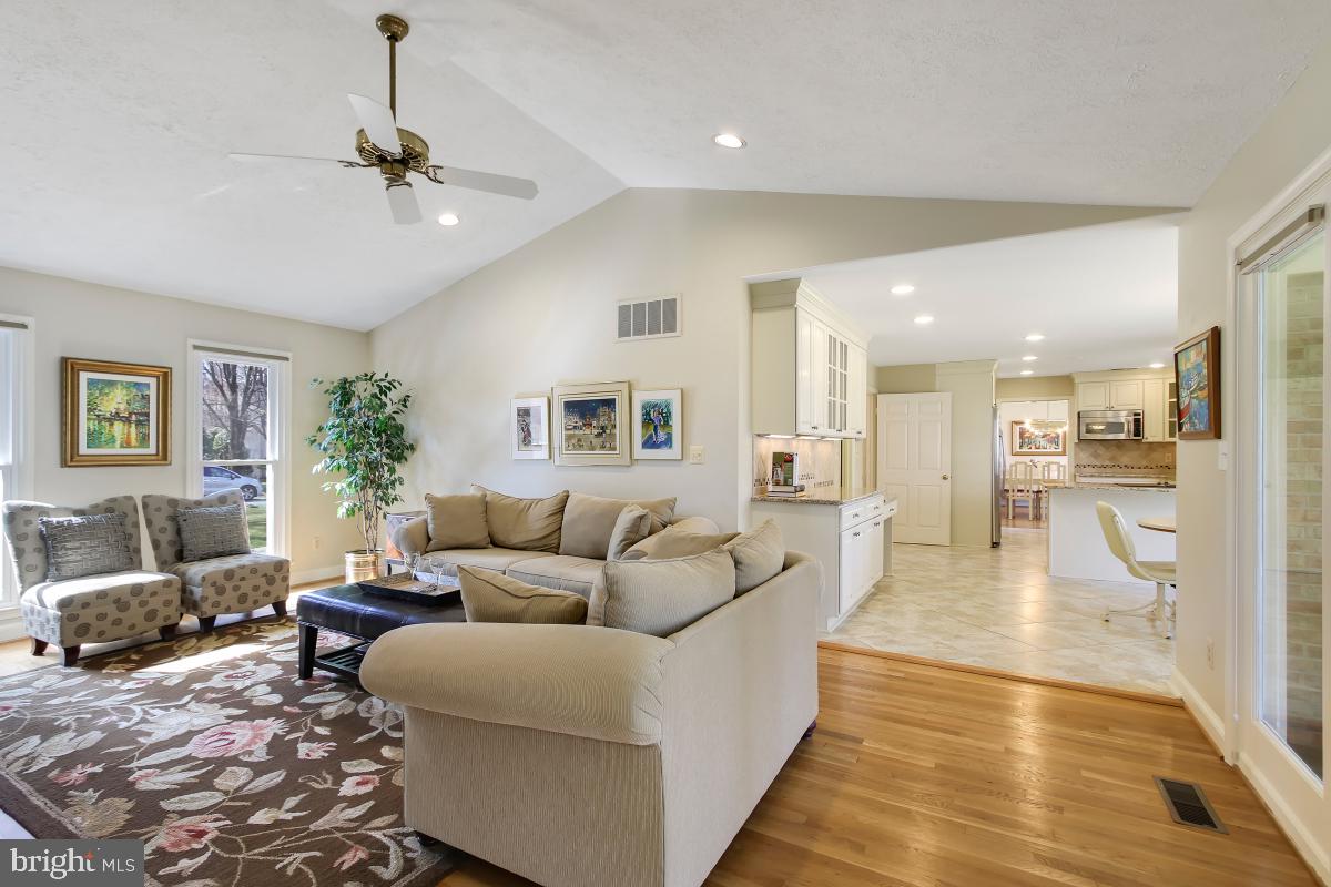 LAKE NORMANDY ESTATES - Residential