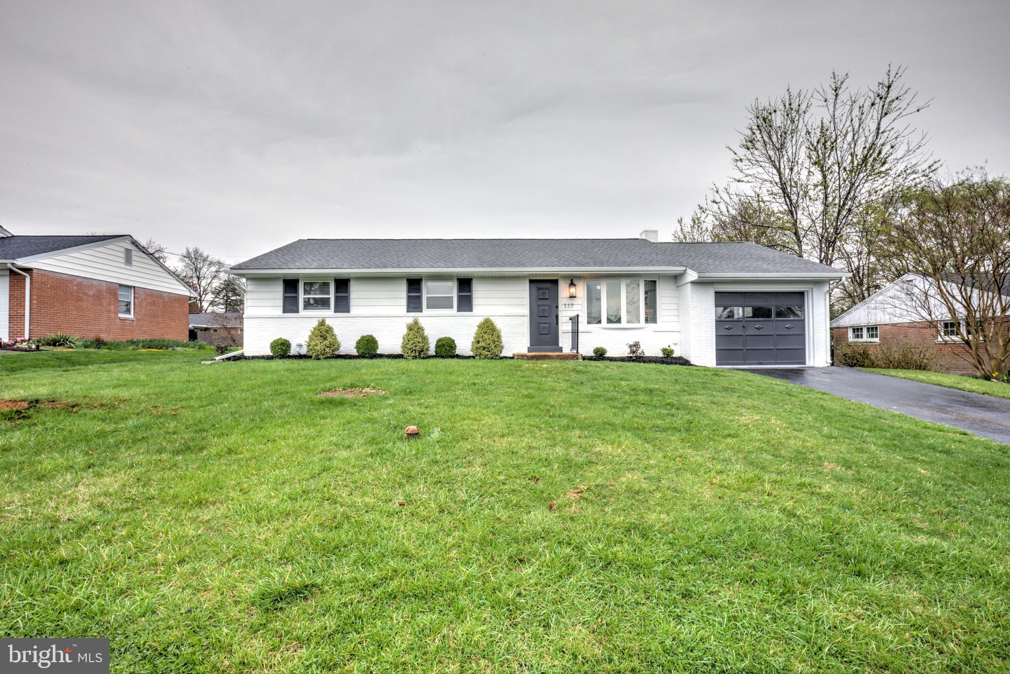 PENN MANOR - Residential