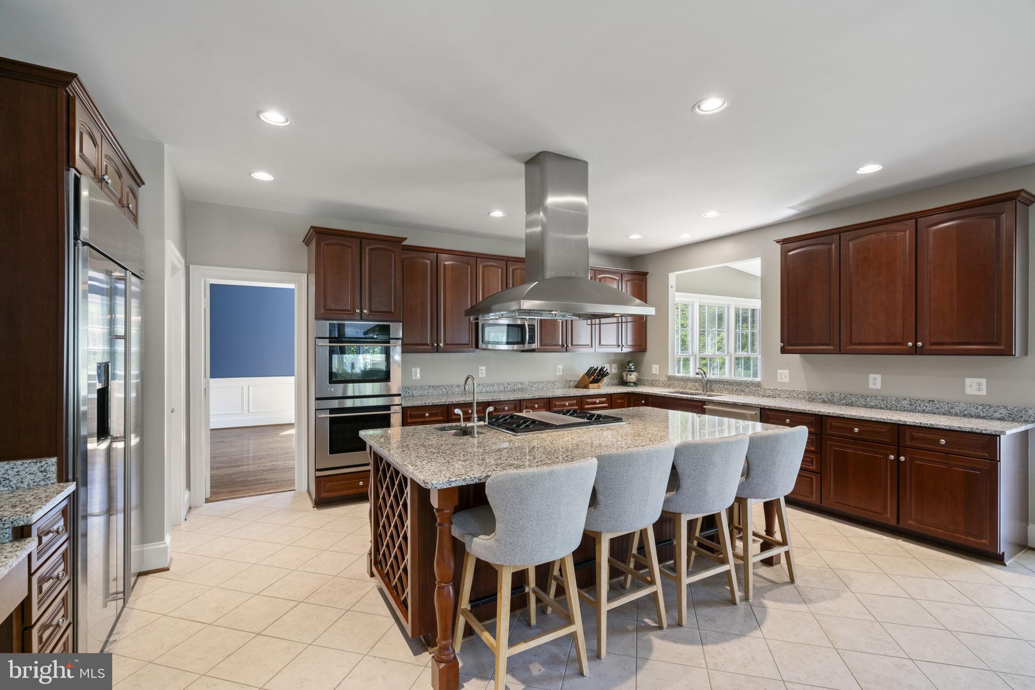 CROOKED CREEK - Residential