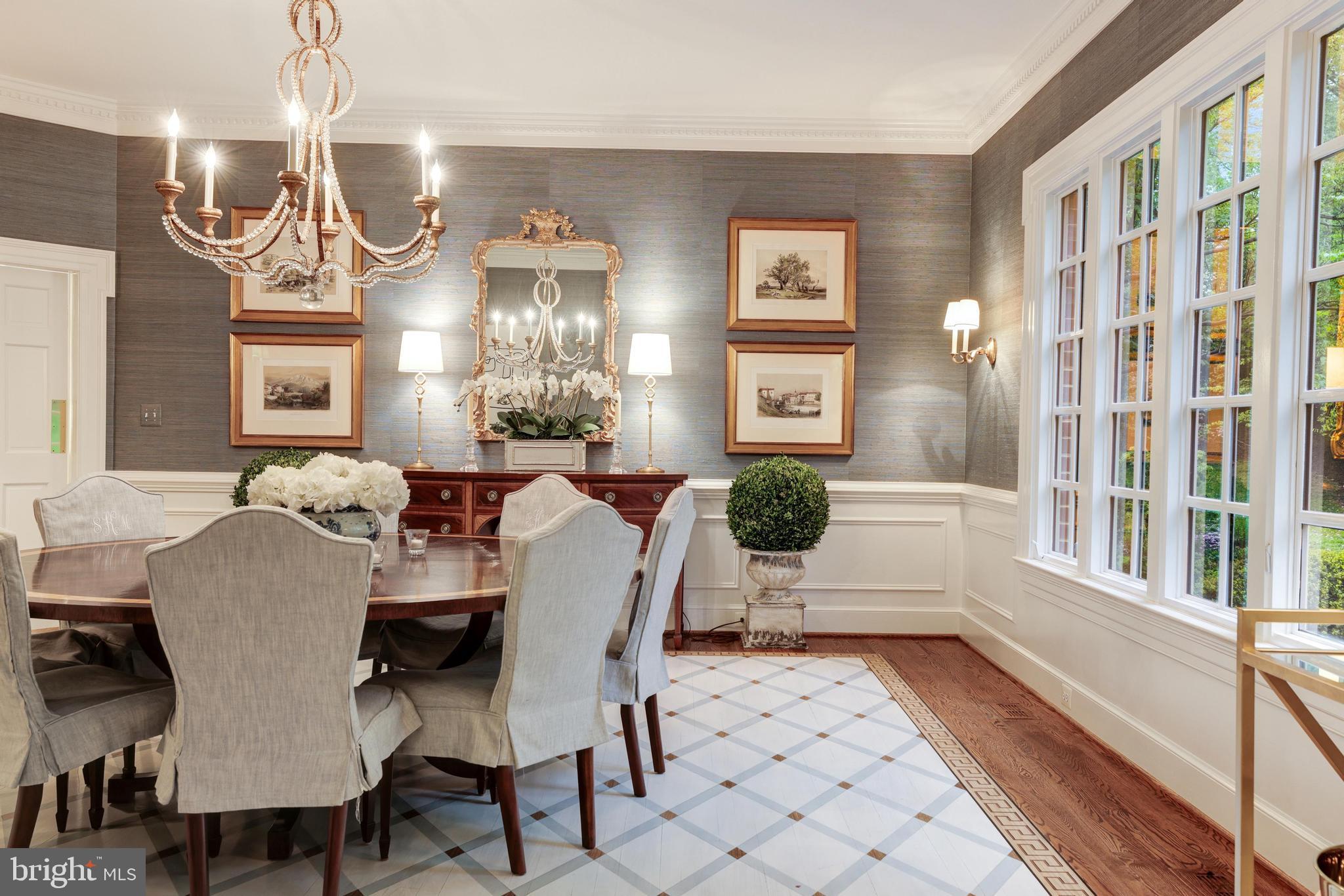 FALCON RIDGE - Residential