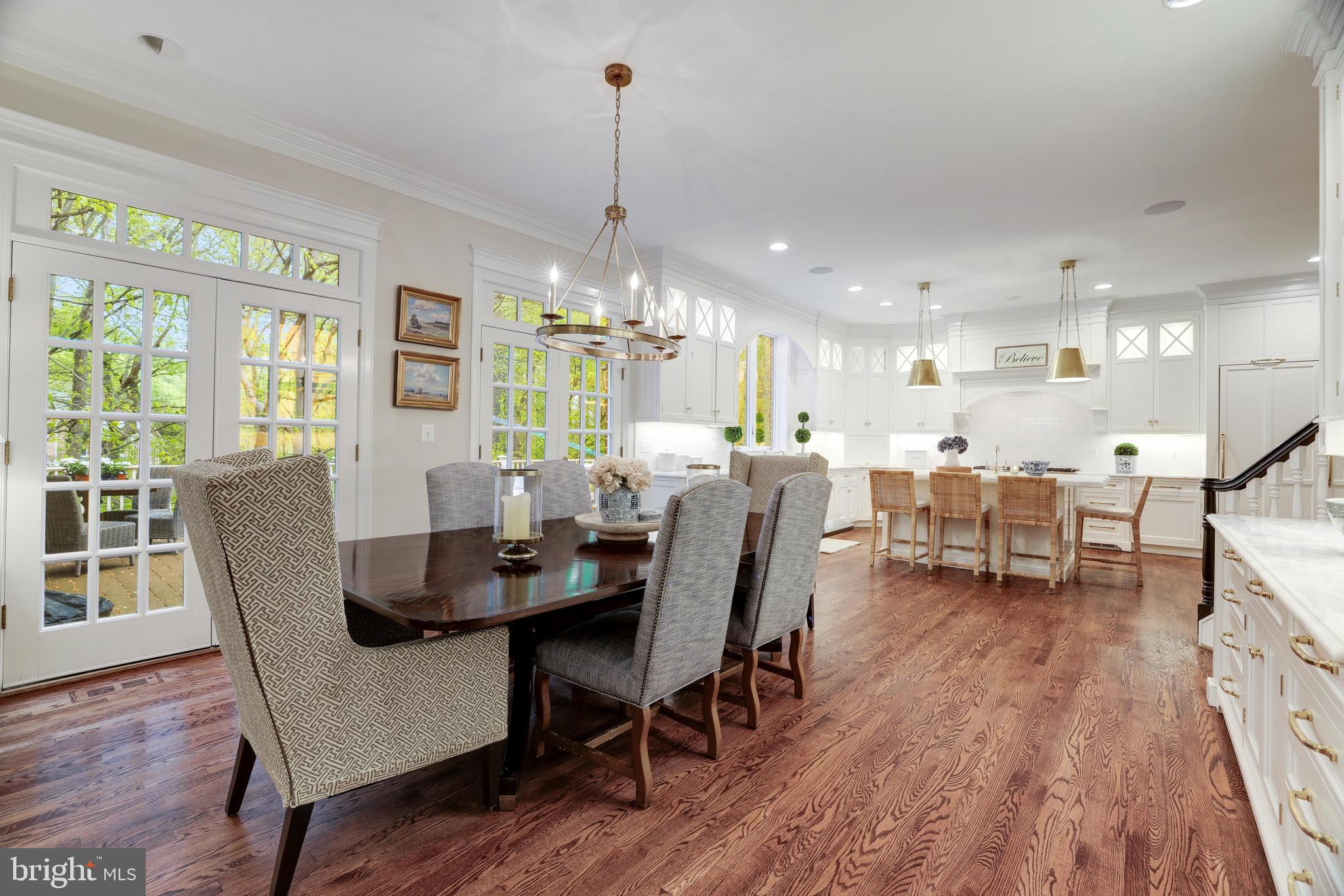 FALCON RIDGE - Residential