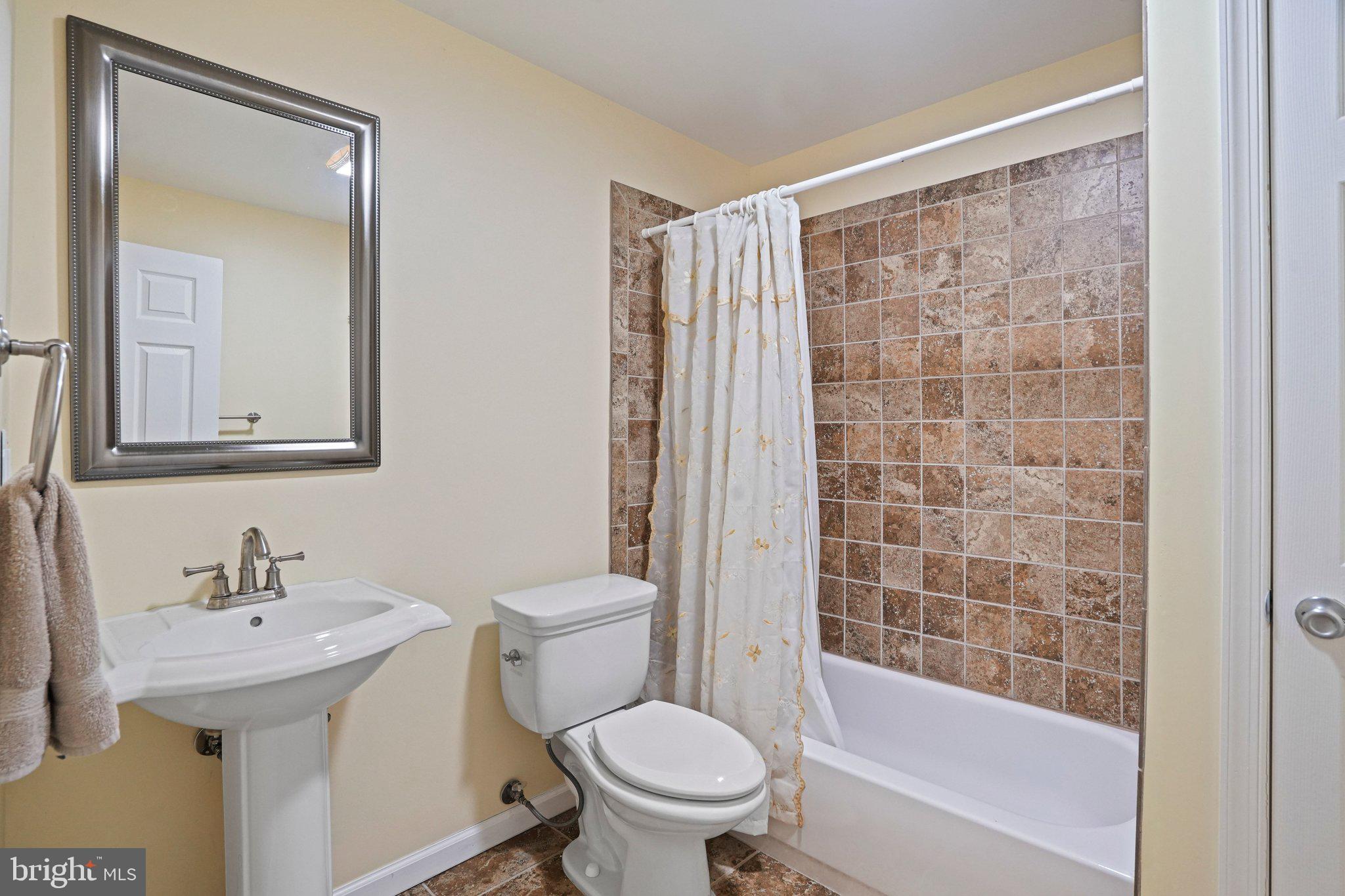 SENECA CROSSING - Residential