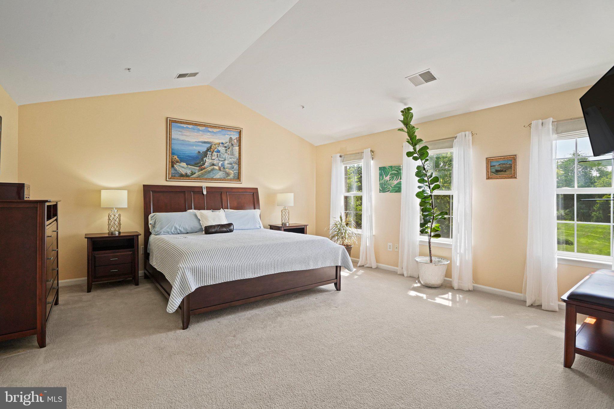 SENECA CROSSING - Residential