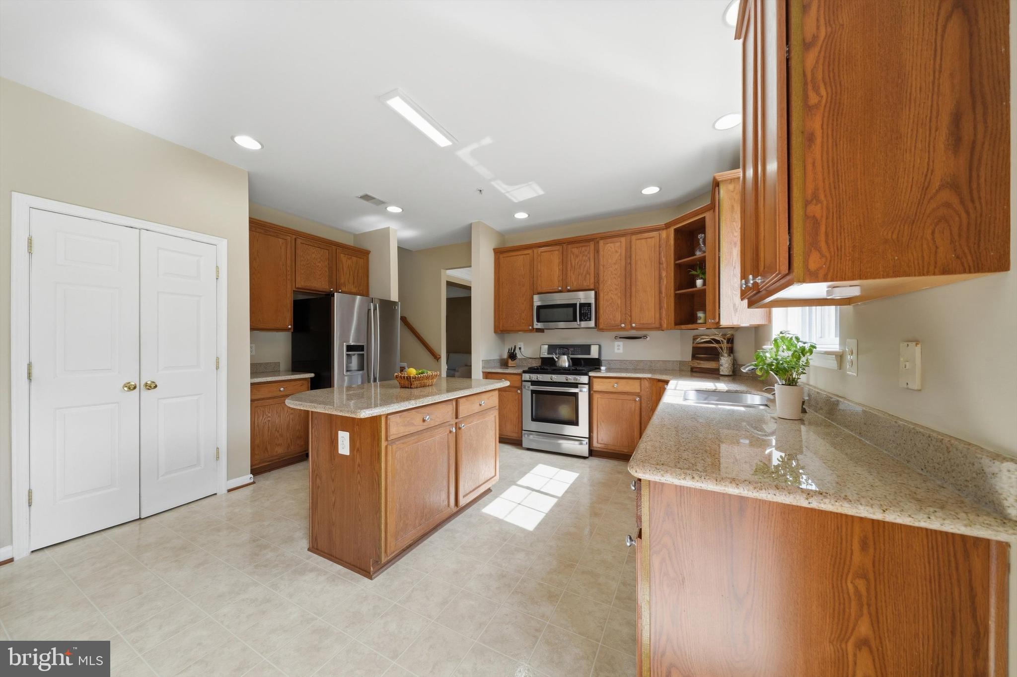 SENECA CROSSING - Residential