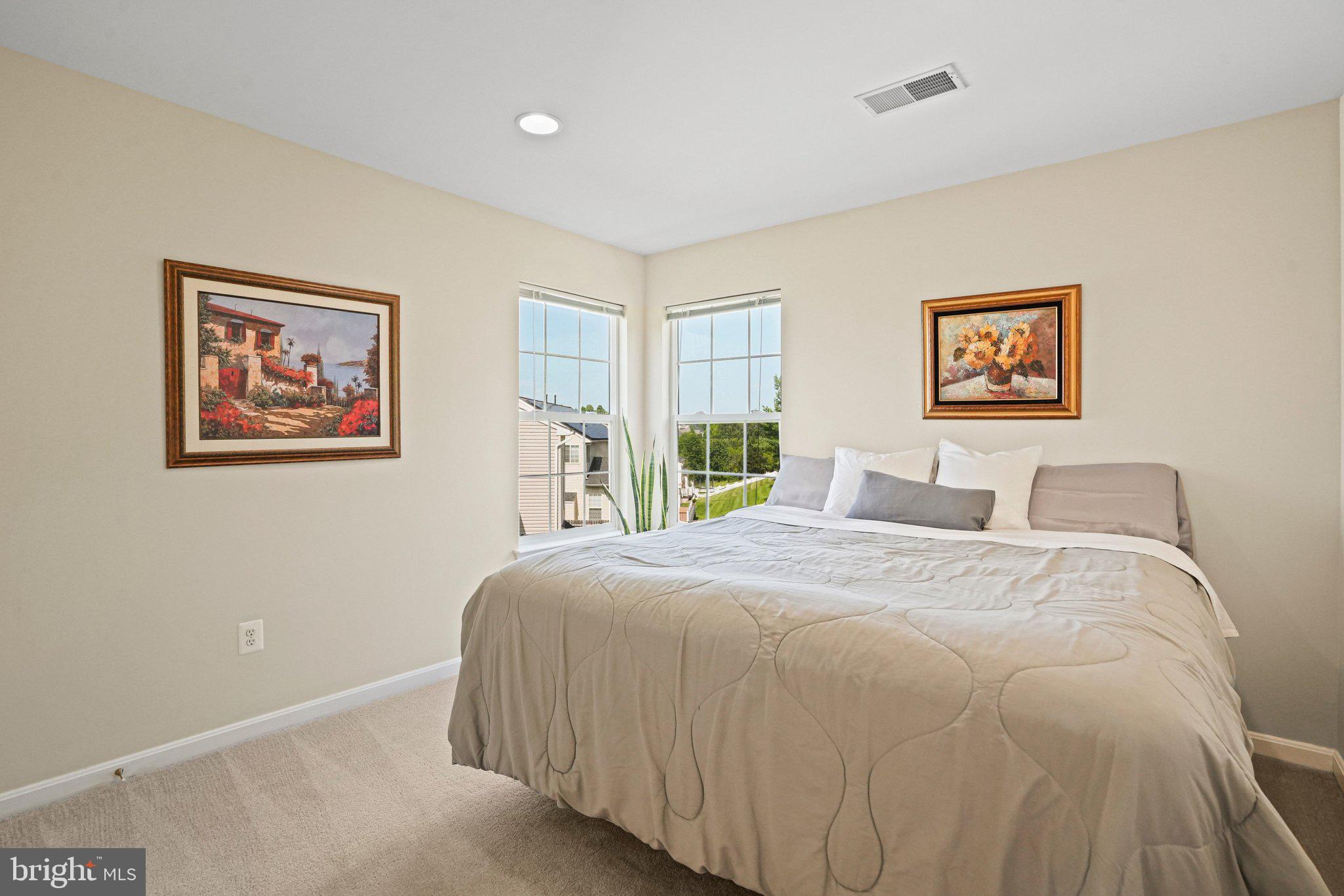 SENECA CROSSING - Residential