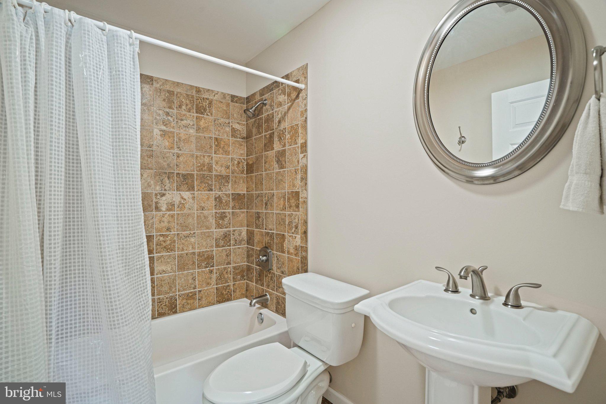 SENECA CROSSING - Residential