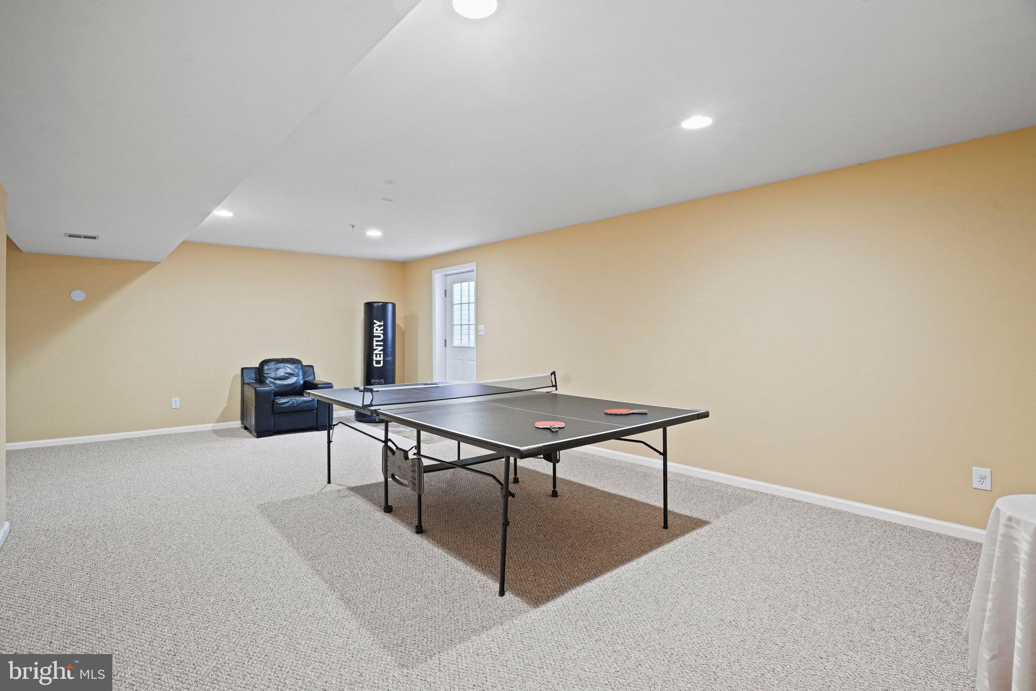 SENECA CROSSING - Residential