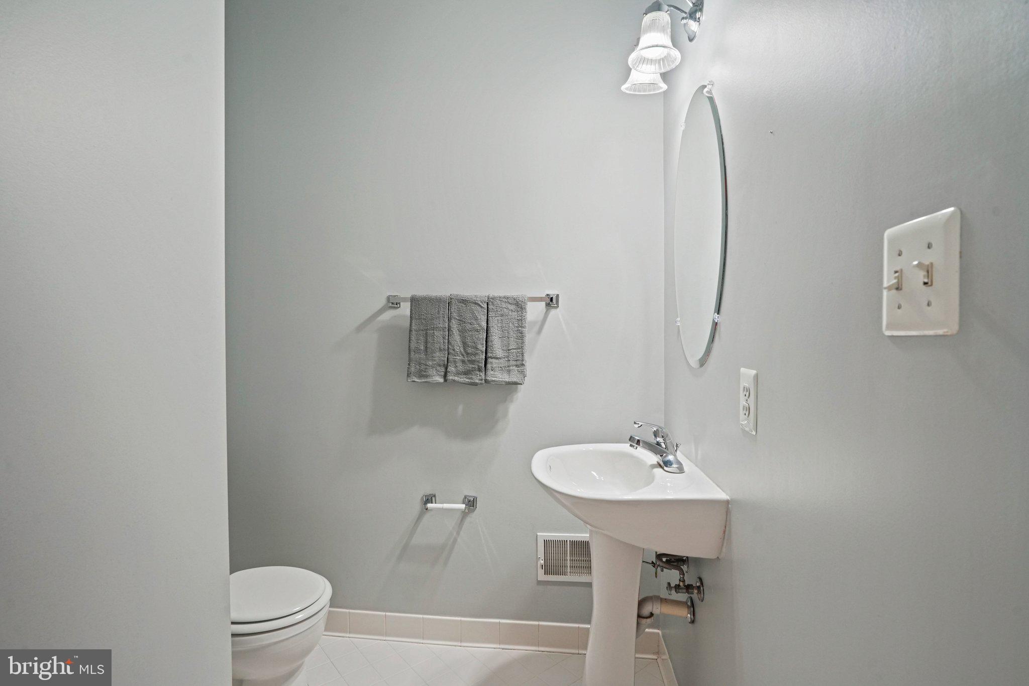 SENECA CROSSING - Residential