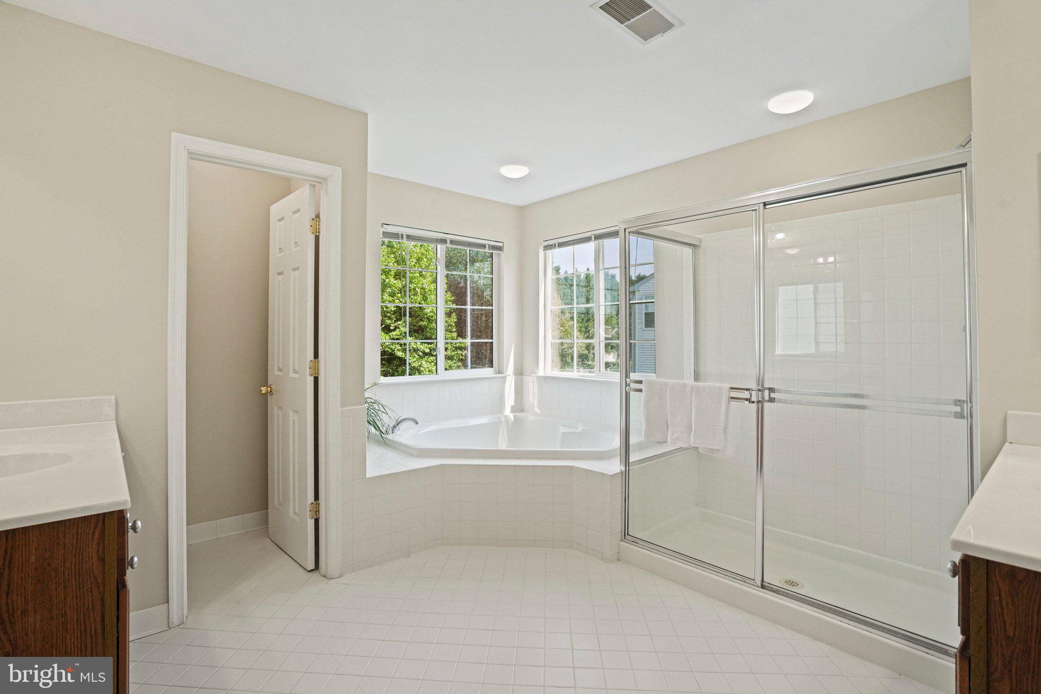 SENECA CROSSING - Residential