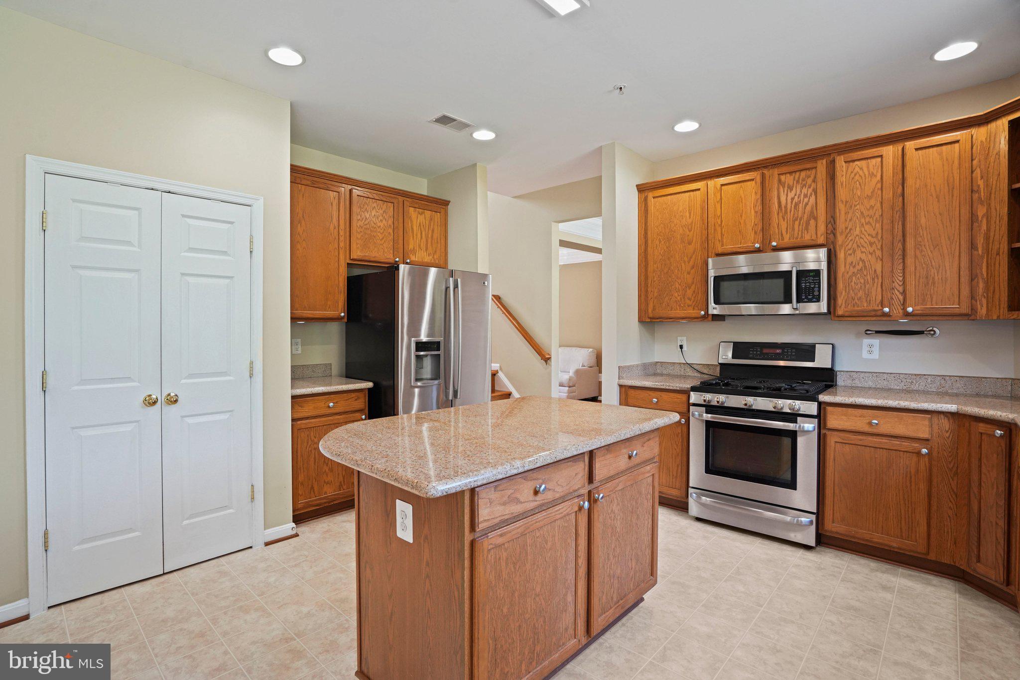 SENECA CROSSING - Residential