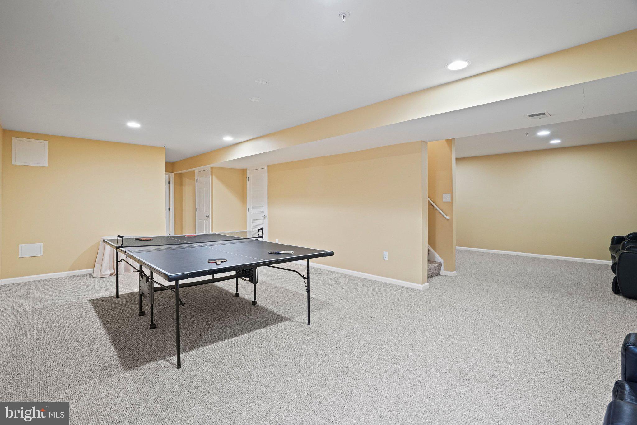 SENECA CROSSING - Residential