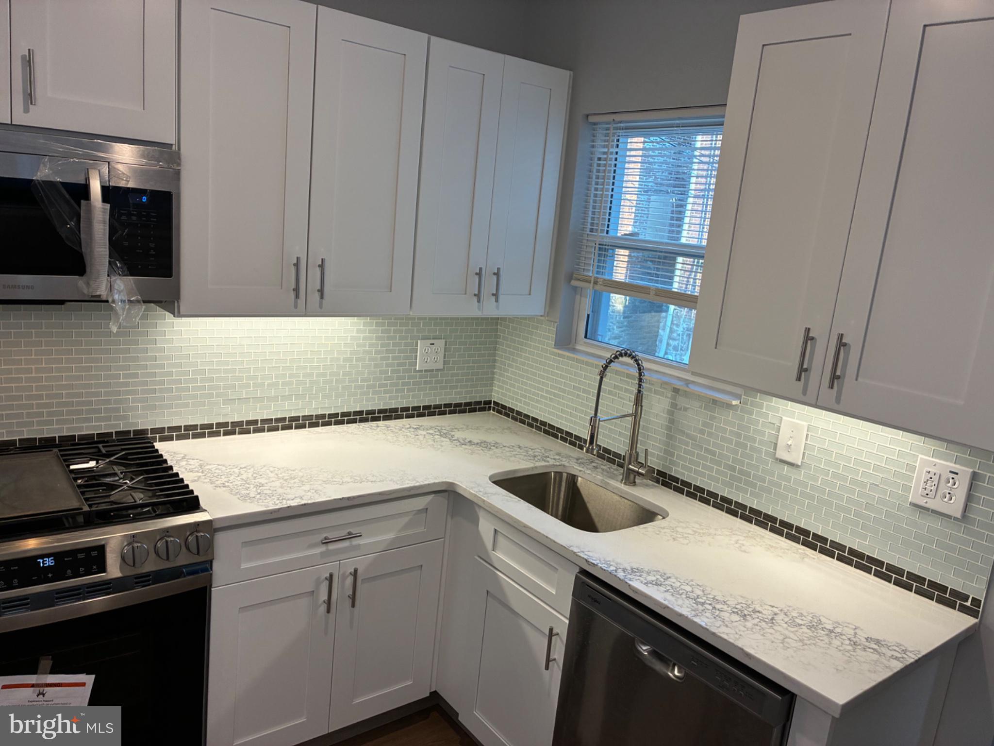WEST OAK LANE - Residential