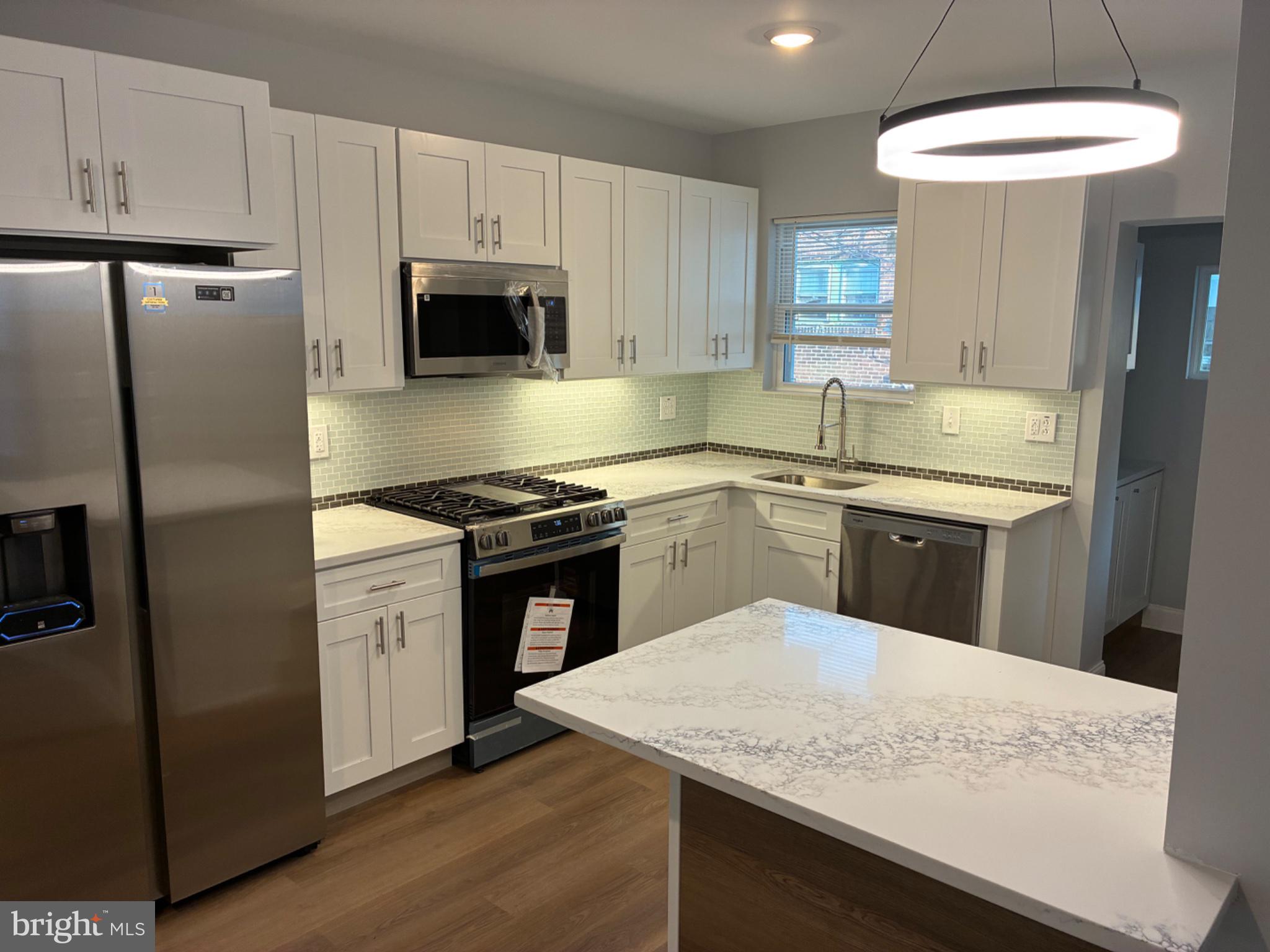 WEST OAK LANE - Residential