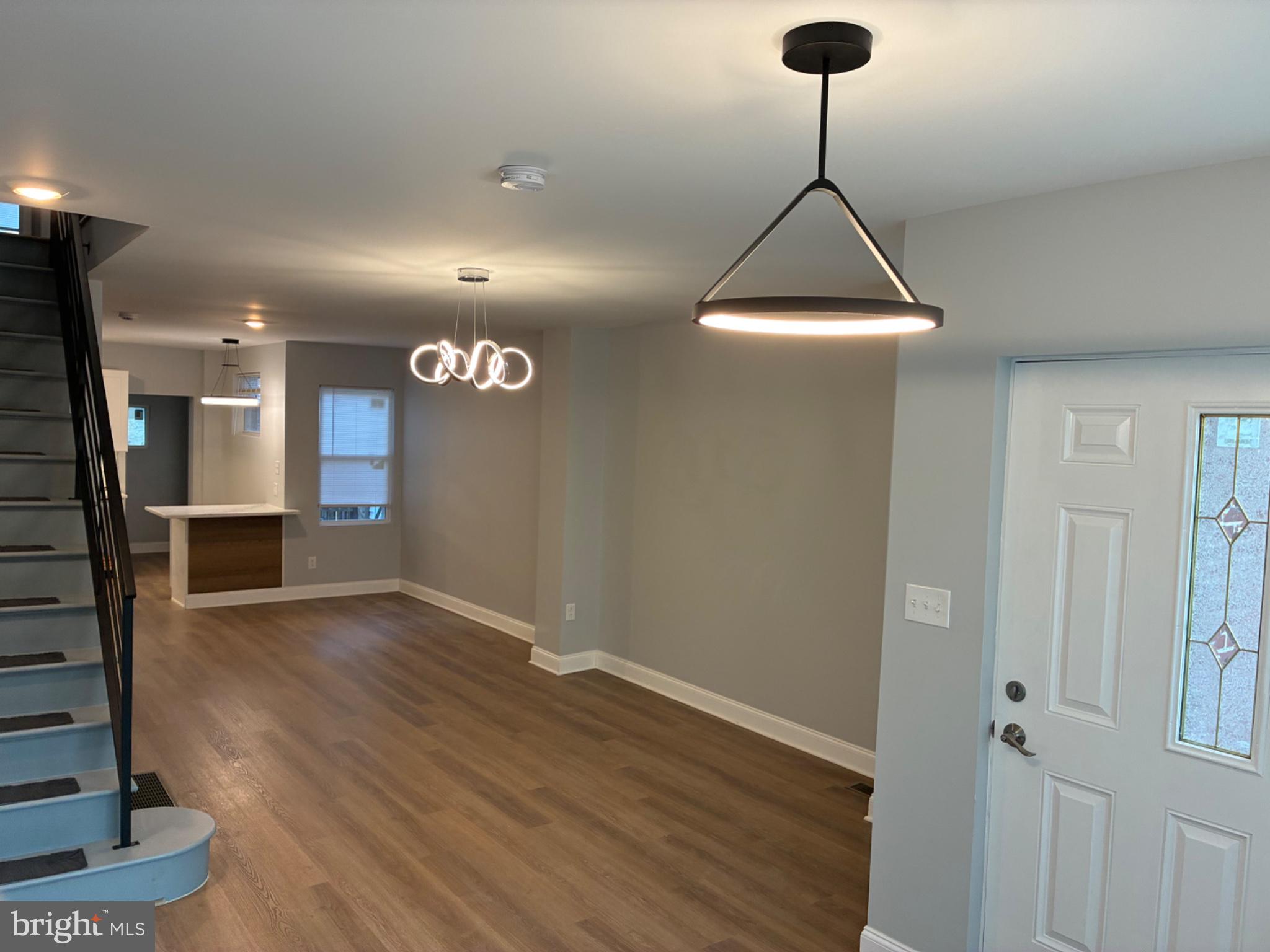 WEST OAK LANE - Residential
