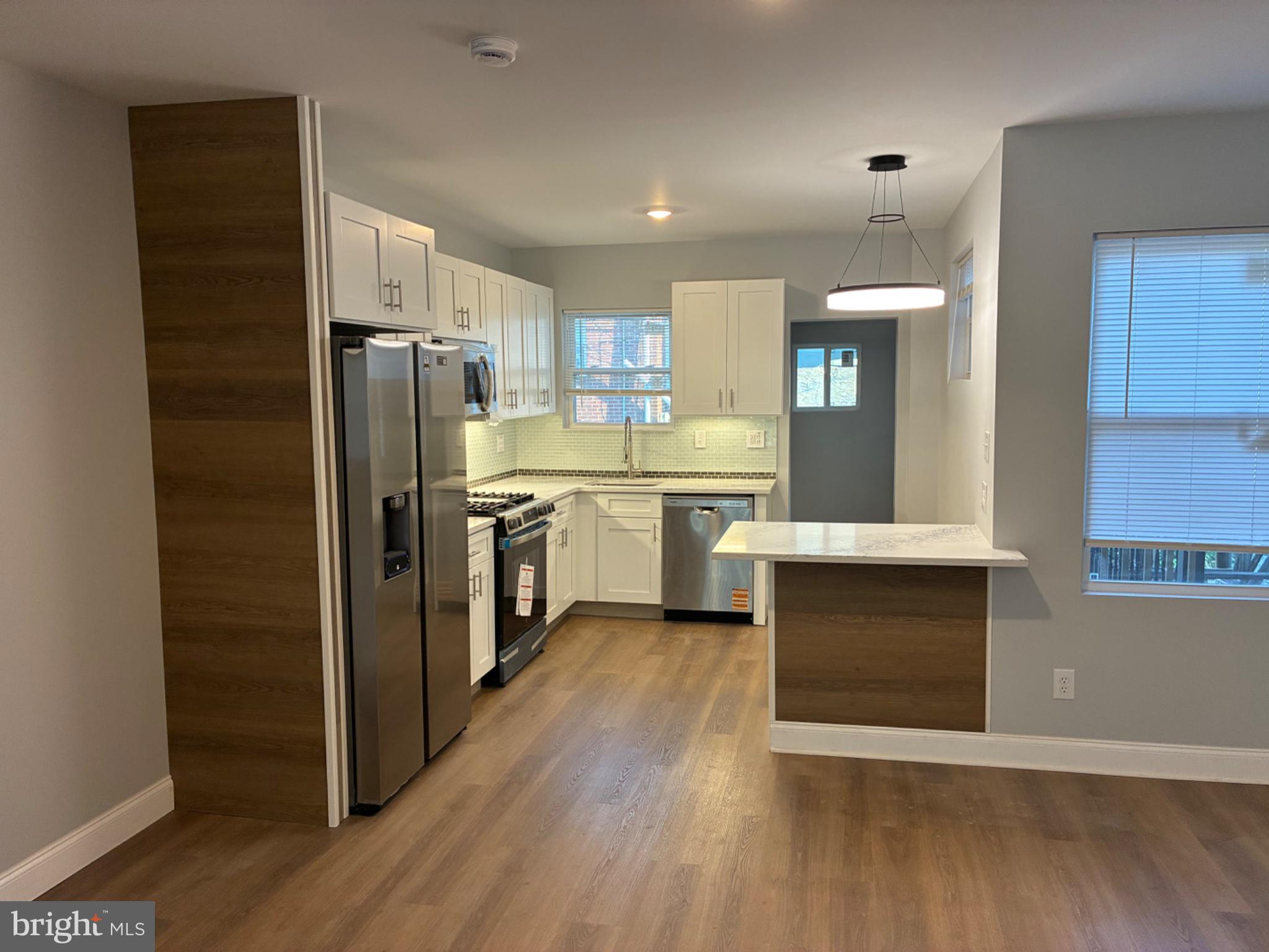 WEST OAK LANE - Residential