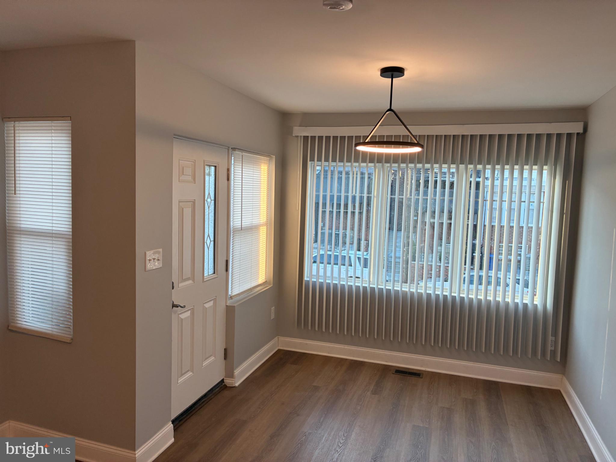 WEST OAK LANE - Residential
