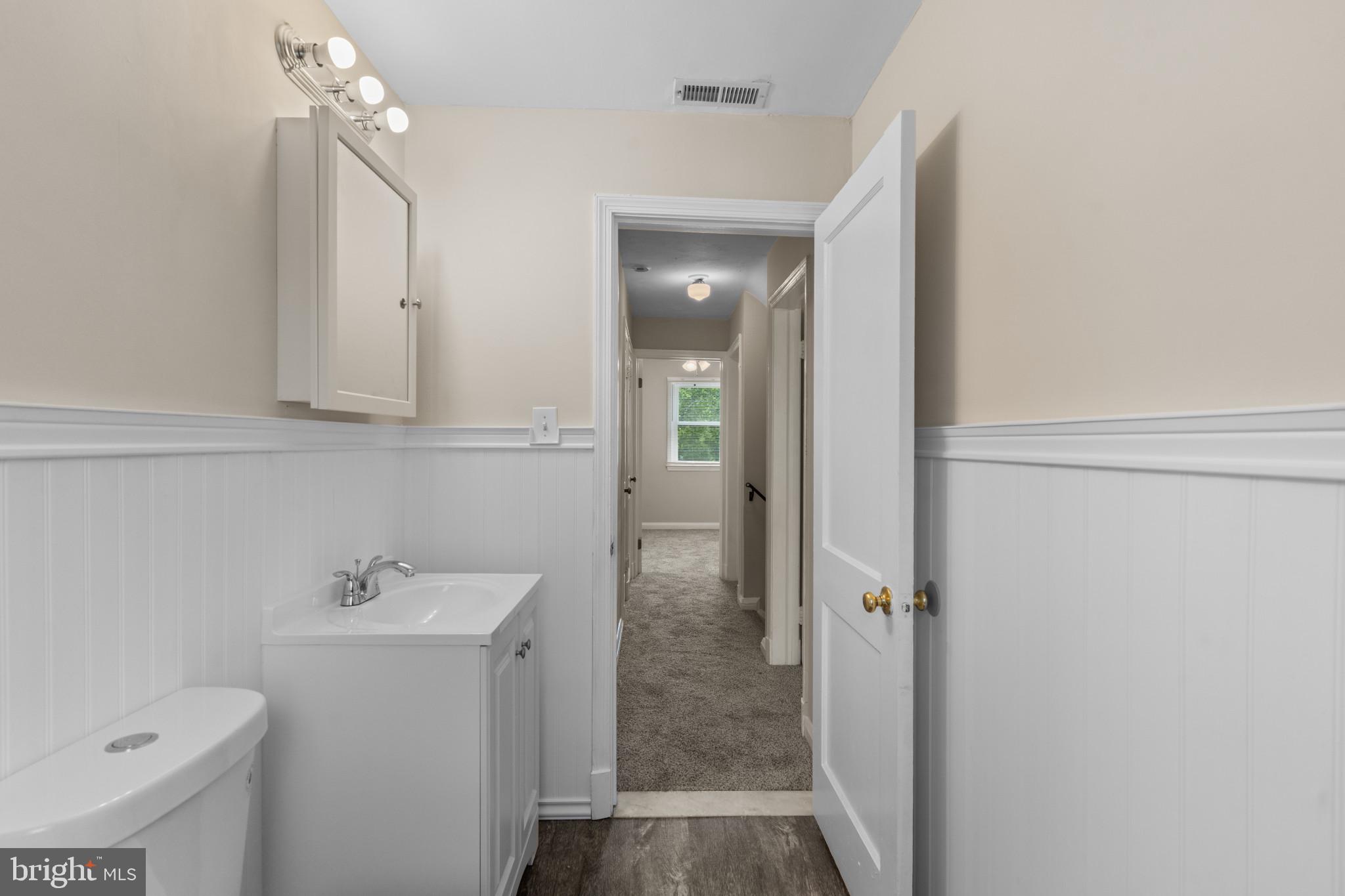 GLEN OAKS - Residential