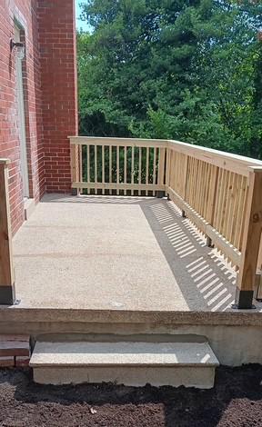 GLEN OAKS - Residential