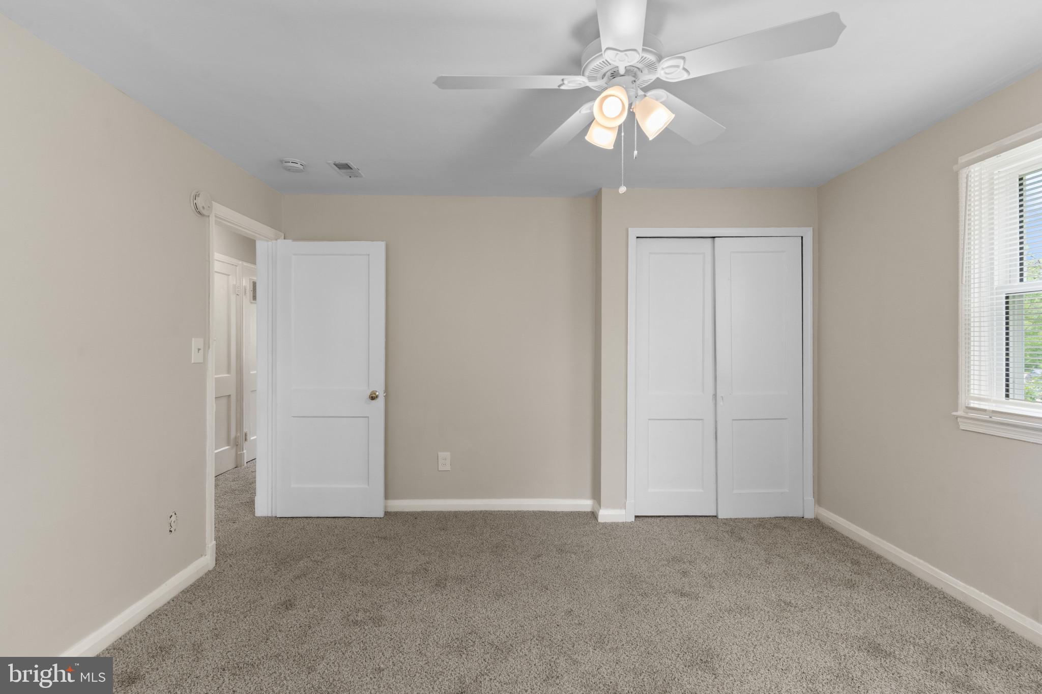 GLEN OAKS - Residential