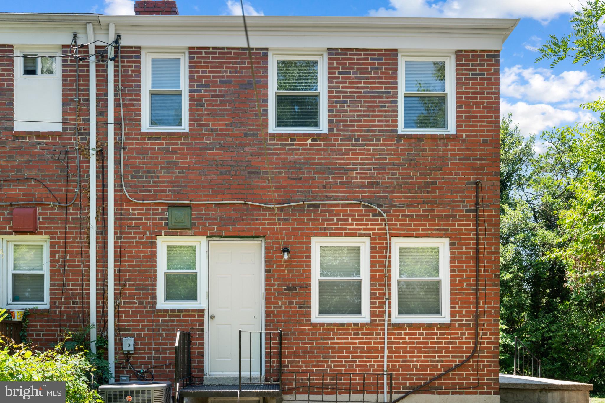 GLEN OAKS - Residential