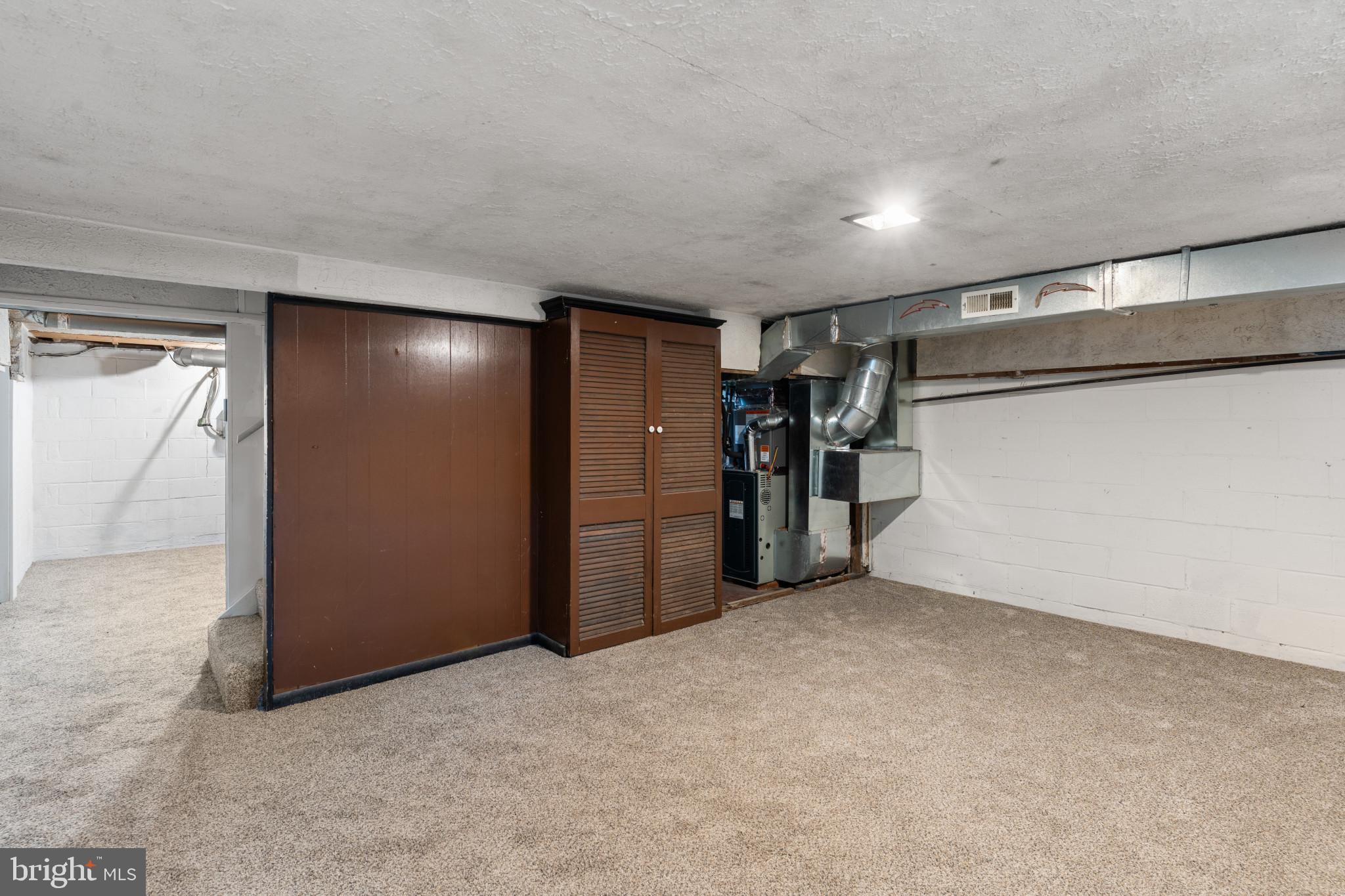 GLEN OAKS - Residential